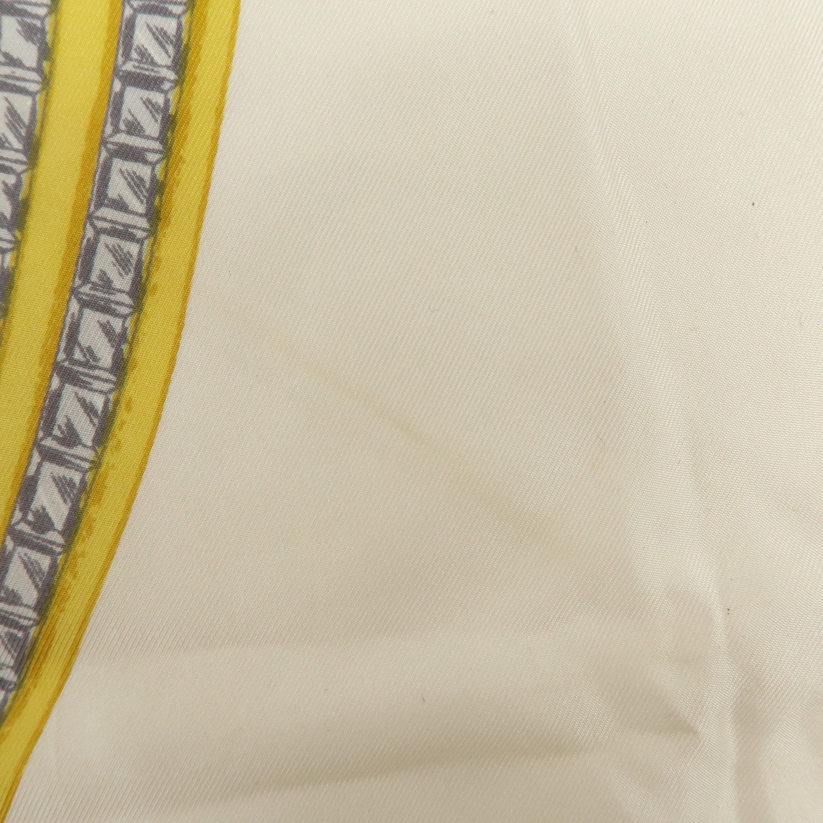 Cartier Lot of 2 Silk 100% Scarf Classic Chain Leopard Yellow Red White