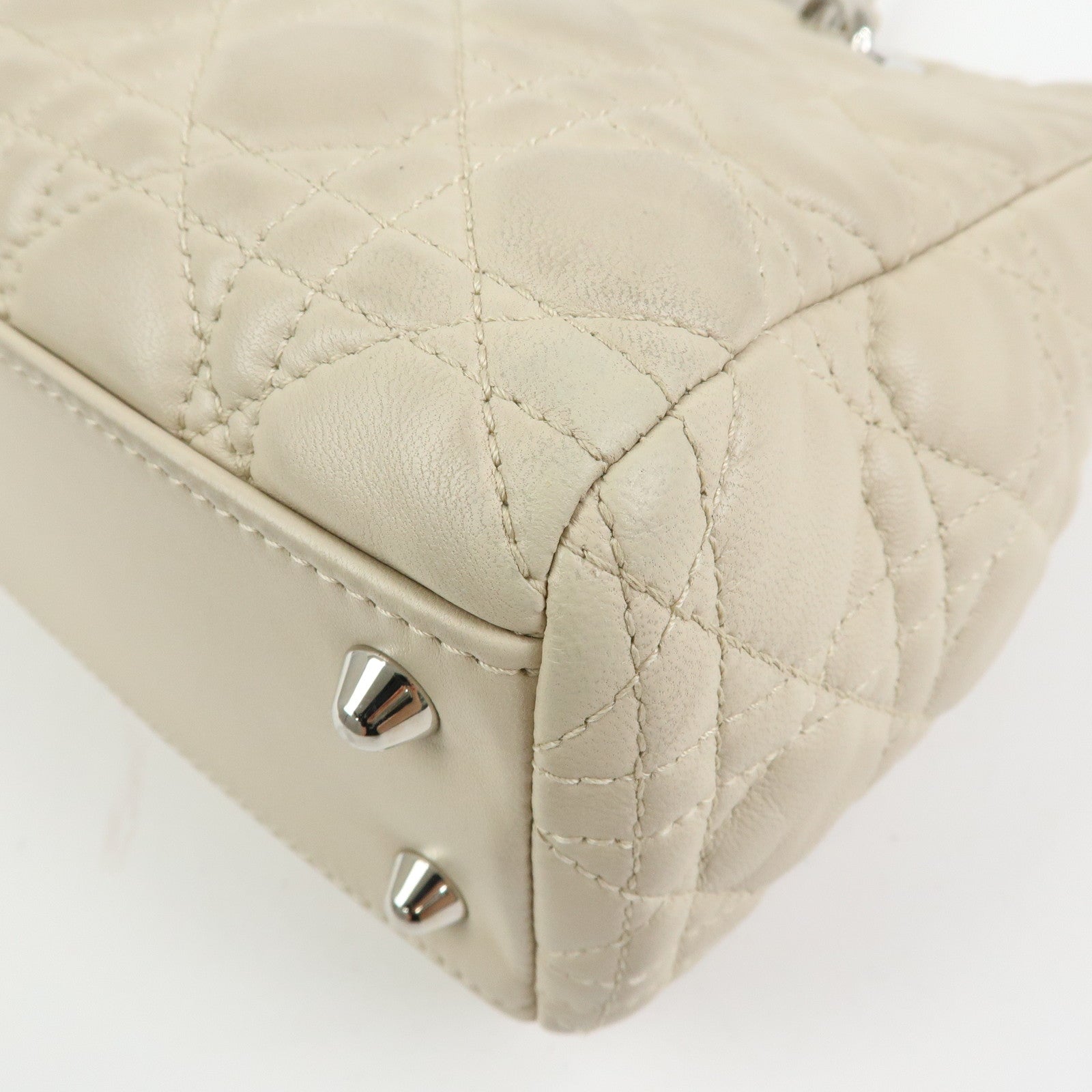 Christian Dior Lady Dior Cannage Lamb Skin Hand Bag Ivory