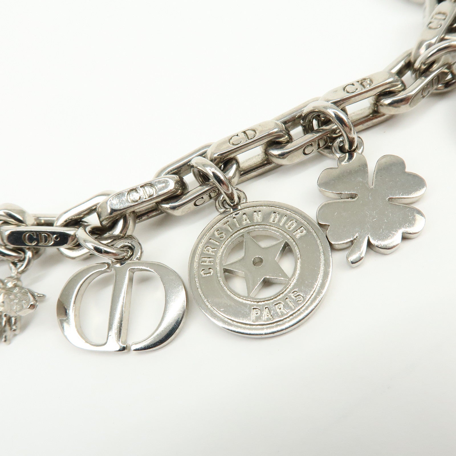 Christian Dior 30 Montaigne Metal Star Clover Bee Bag Charm Silver