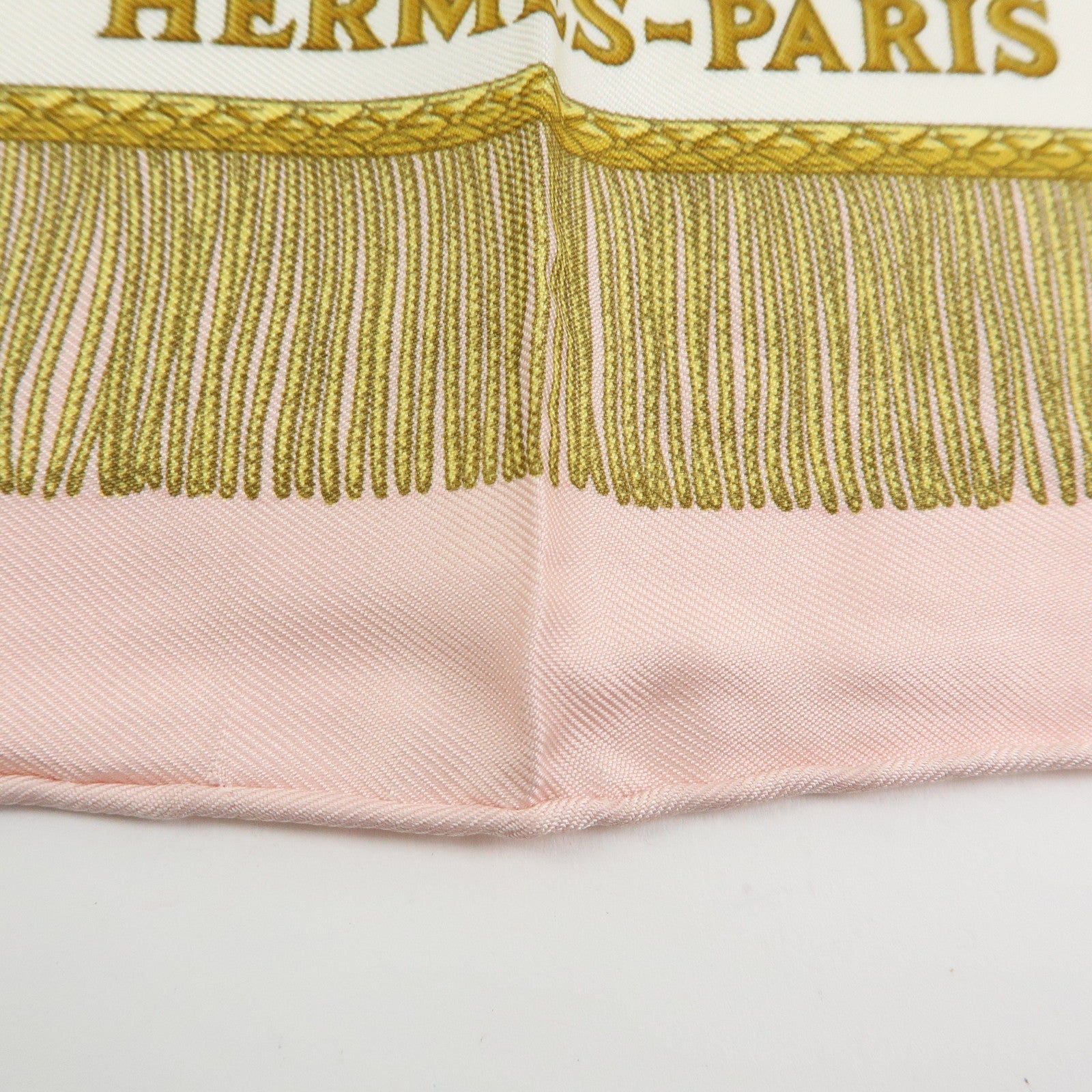 HERMES Carre 90 Silk 100% Scarf Poste et Cavalerie Light Pink Gold