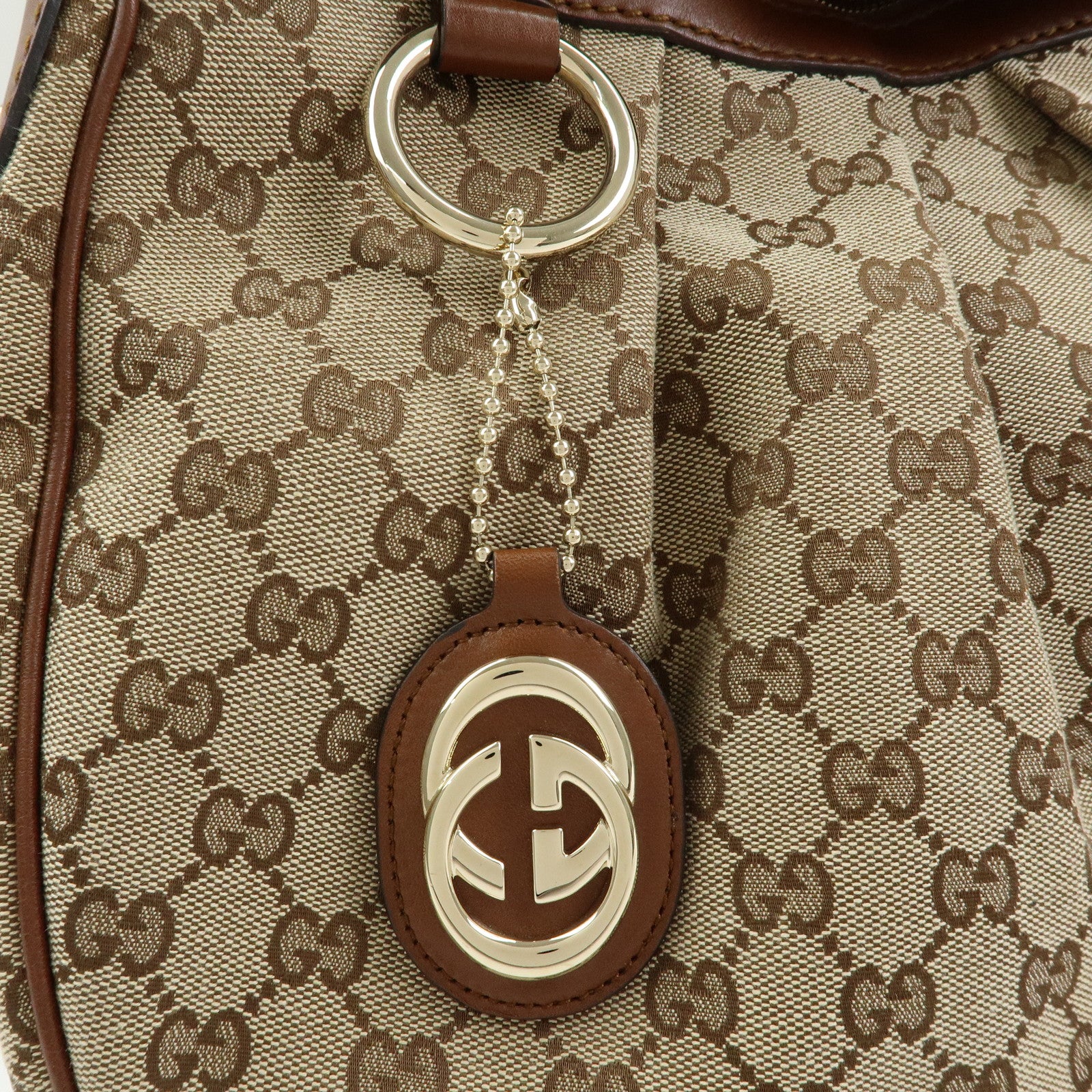 GUCCI Sukey Interlocking G GG Canvas Leather Shoulder Bag Beige 232955