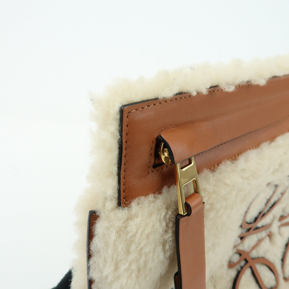 LOEWE Anagram Shearling Leather Clutch Bag Pouch Beige Brown