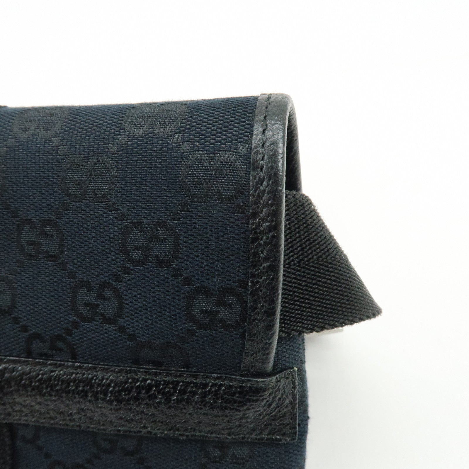 GUCCI GG Canvas Leather Waist Pouch Body Bag Black 131236