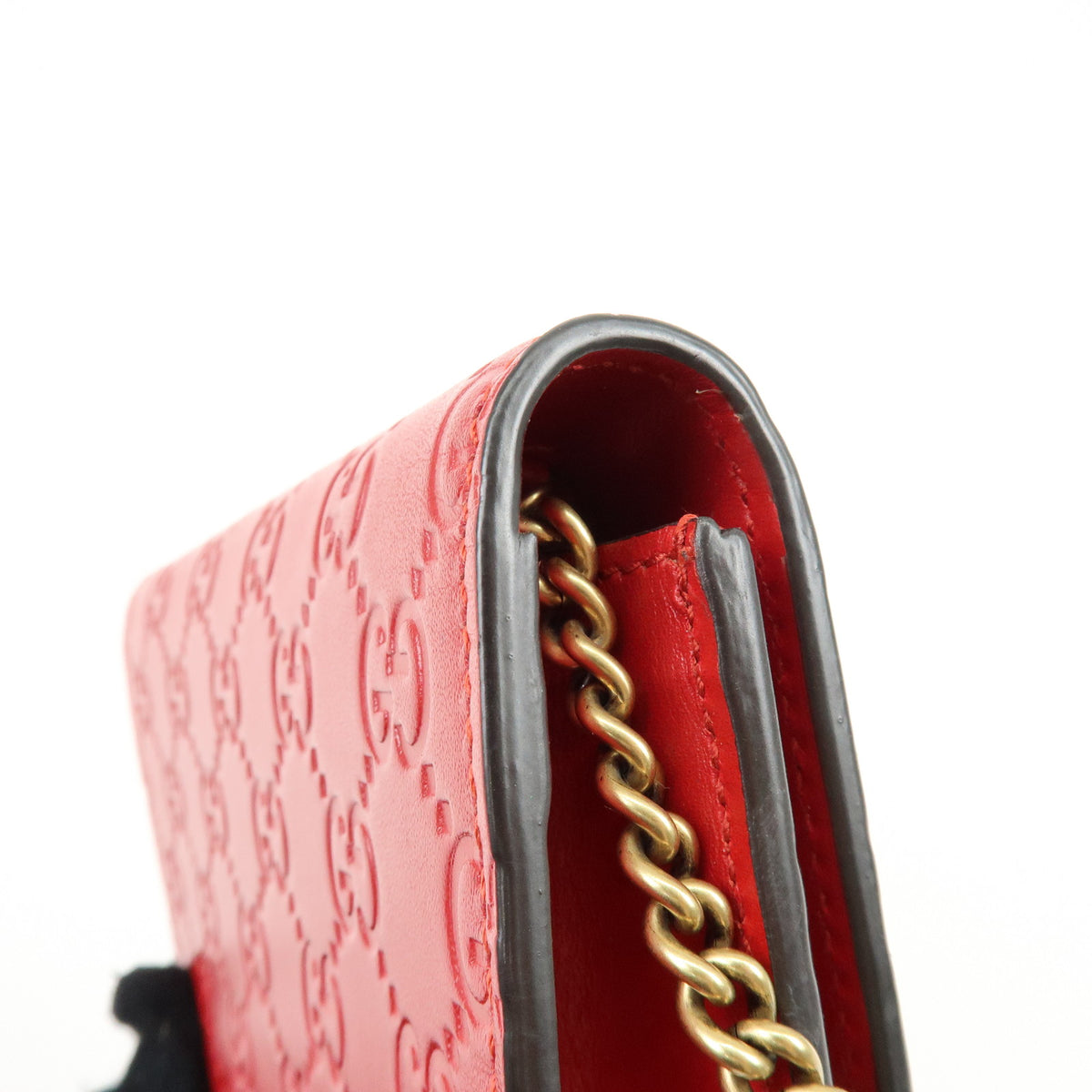 GUCCI Interlocking G Guccissima Chain Shoulder Bag Cherry 481291