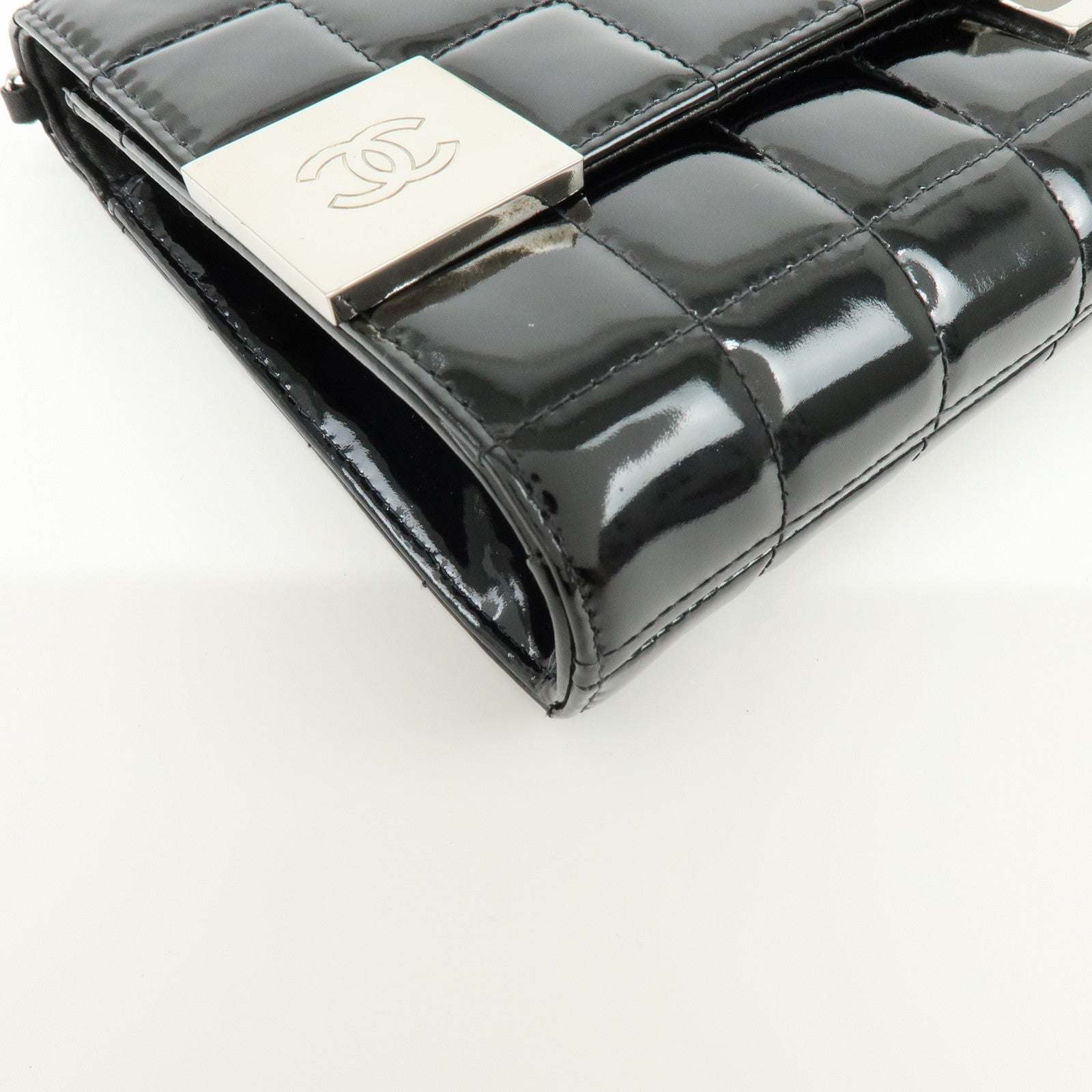 CHANEL Chocolate Bar COCO Mark Patent Leather Shoulder Bag Black Silver