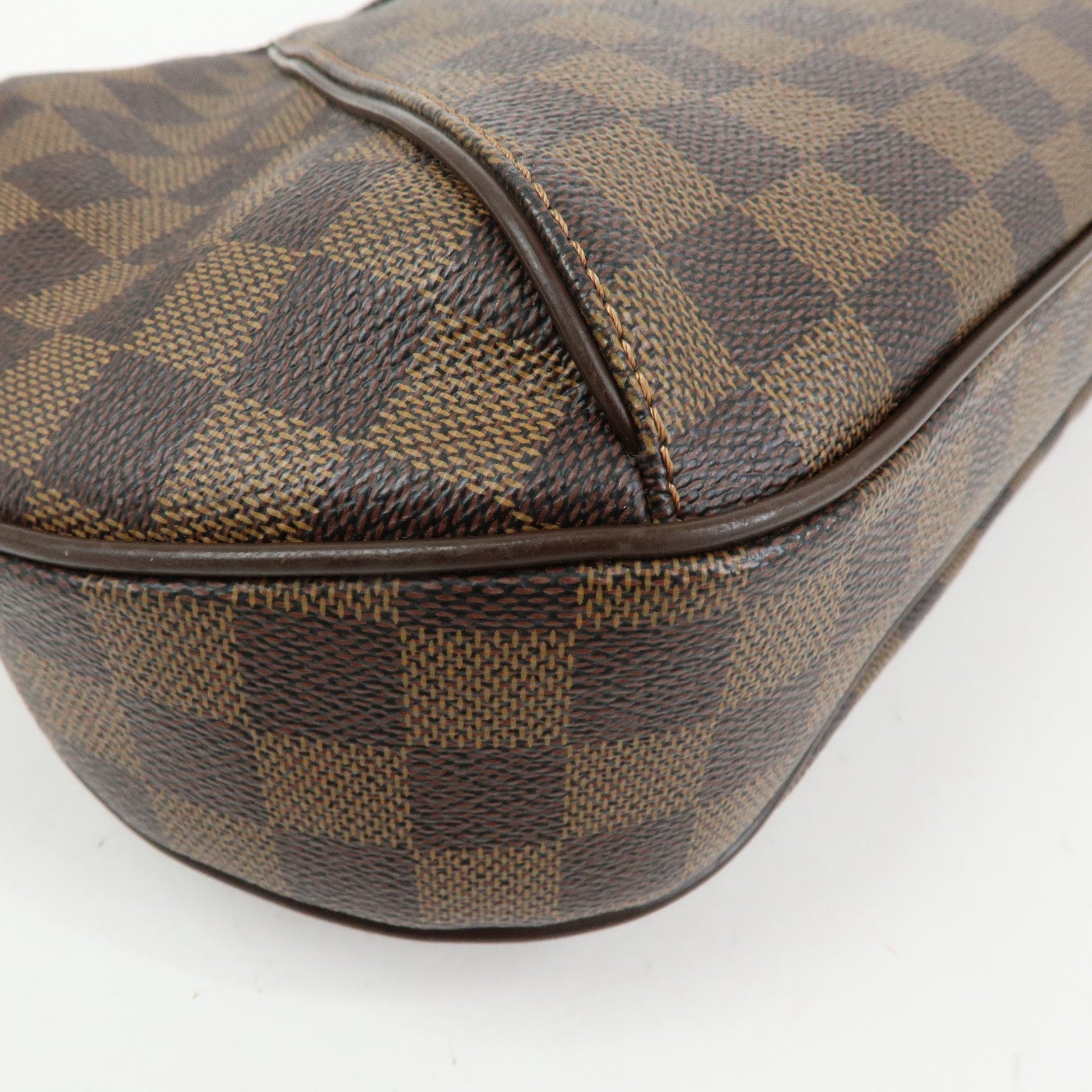 Louis Vuitton Damier Thames GM Shoulder Bag Brown N48181