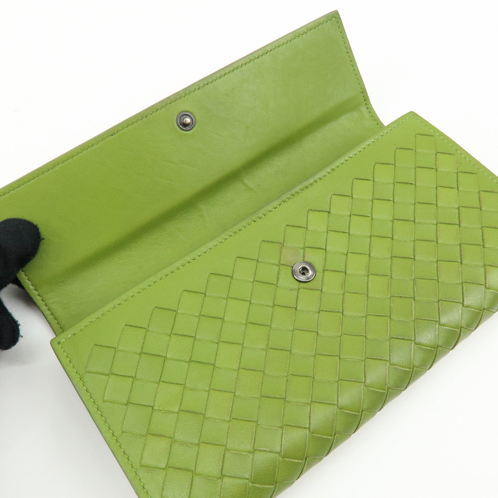 BOTTEGA VENETA Intrecciato Leather Flap Long Wallet Green