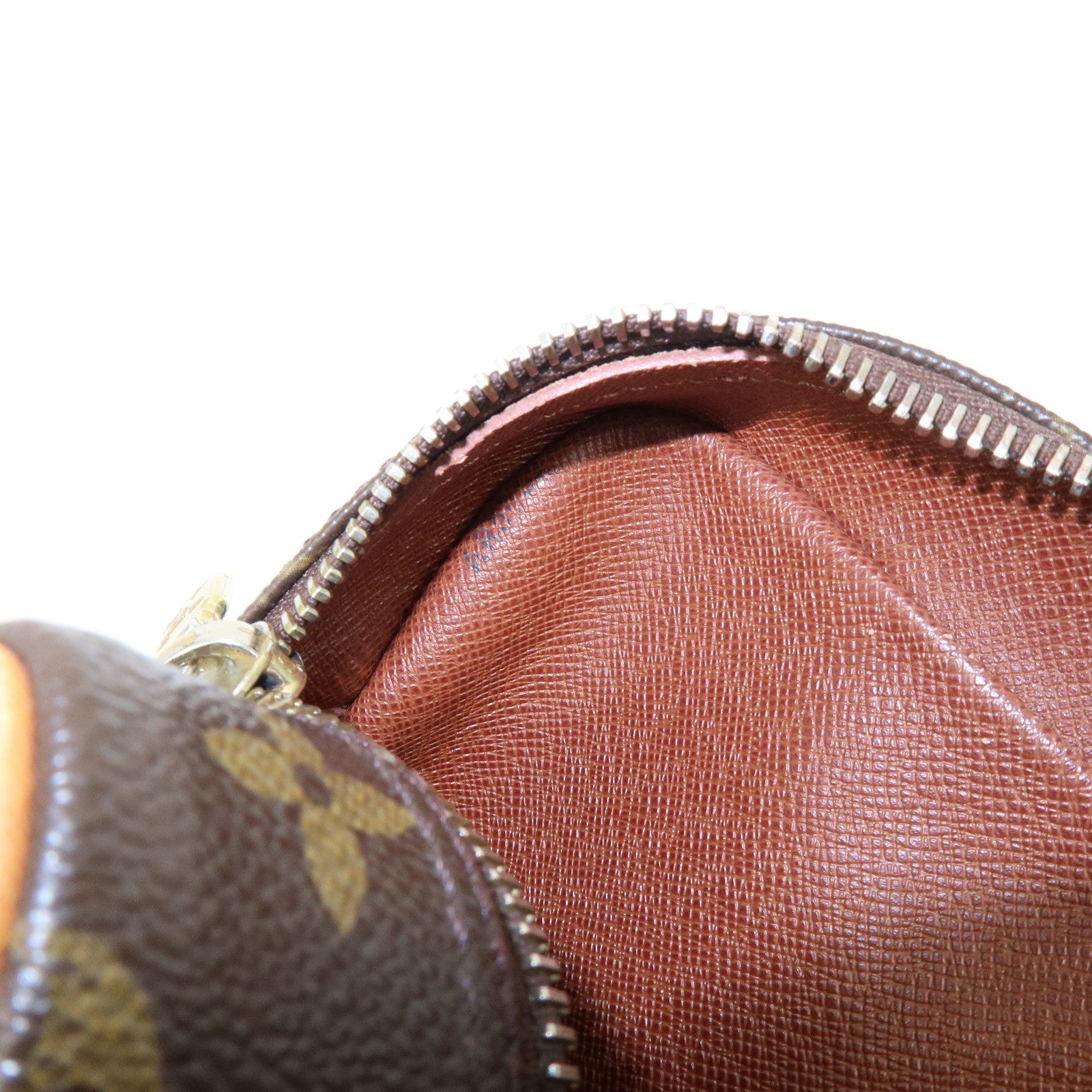 Louis Vuitton Monogram Nile Shoulder Bag Crossbody Bag M45244
