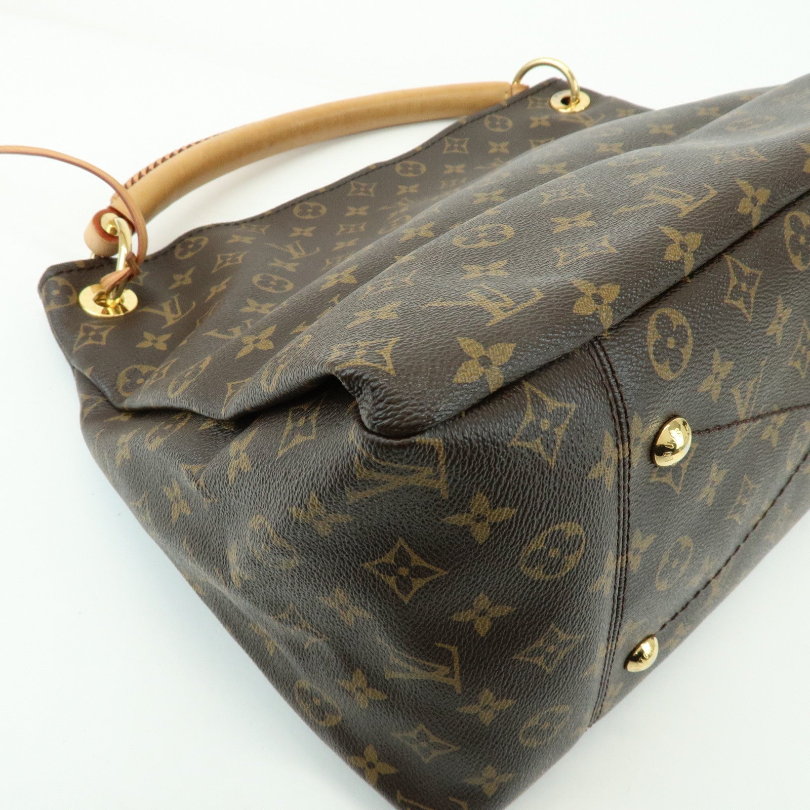 Louis Vuitton Monogram Artsy MM Shoulder Bag Brown M40249