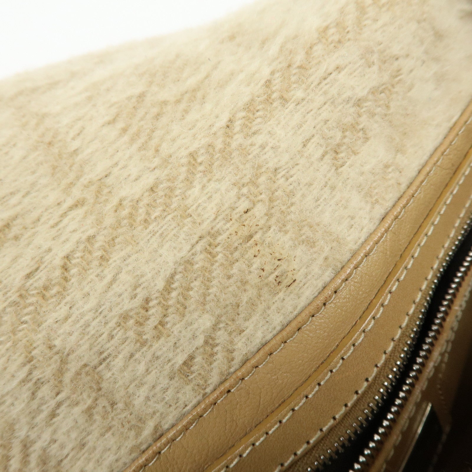 FENDI Mamma Baguette Zucca Wool Leather Shoulder Bag Beige 26325