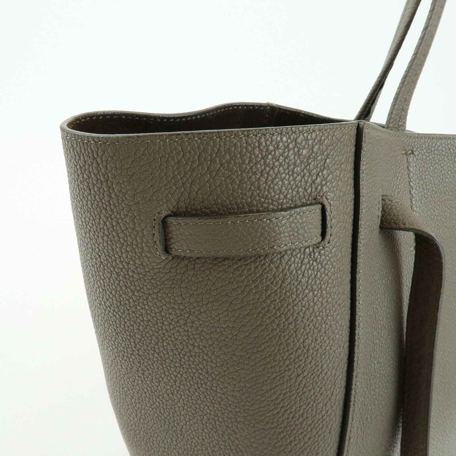 CELINE Cabas Phantom Soft Grained Calf Leather Medium Tote Bag