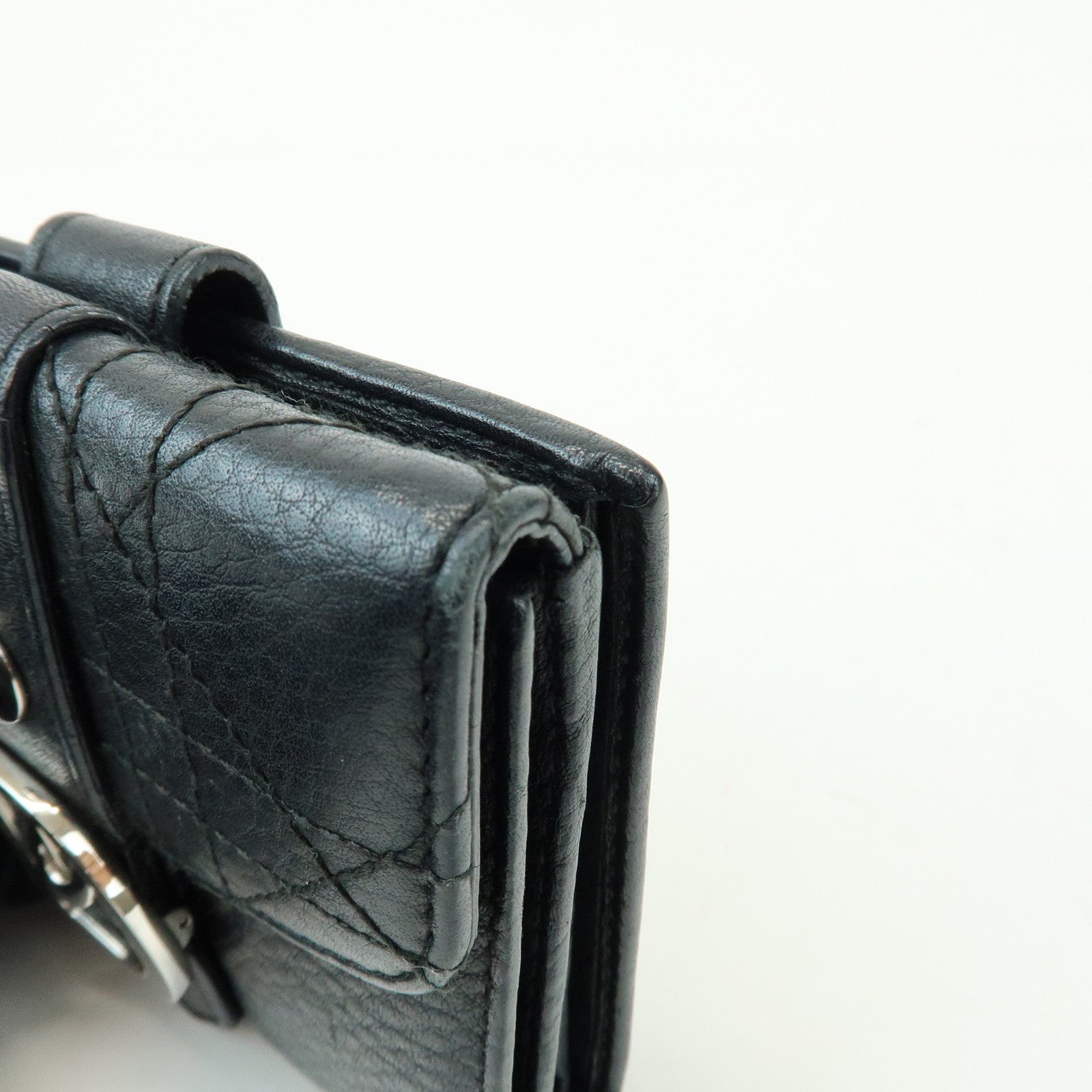 Christian Dior Cannage D Logo Leather Bi-fold Compact Wallet Black