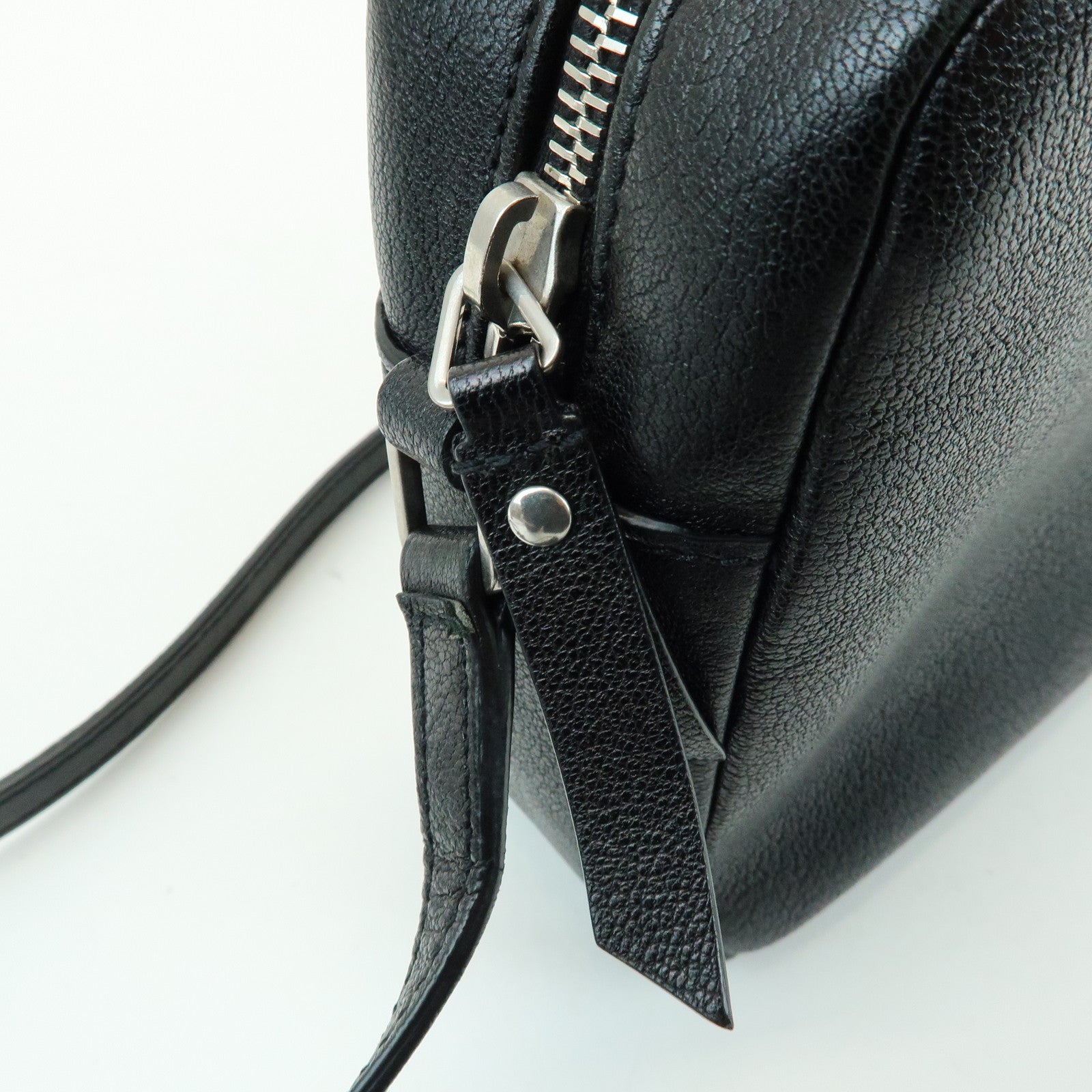 SAINT LAURENT PARIS Lou Cassandra Leather Shoulder Bag Tassel Black