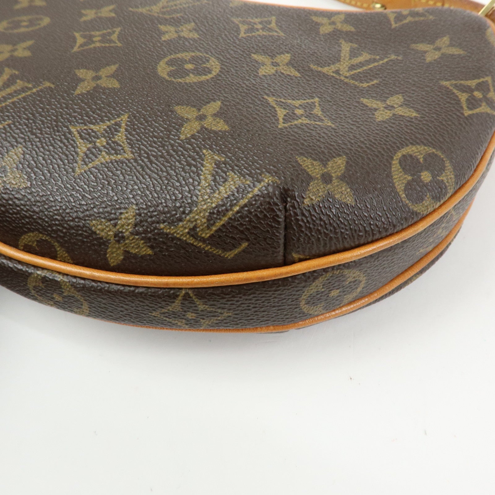 Louis Vuitton Monogram Pochette Croissant Shoulder Bag Hand Bag M51510