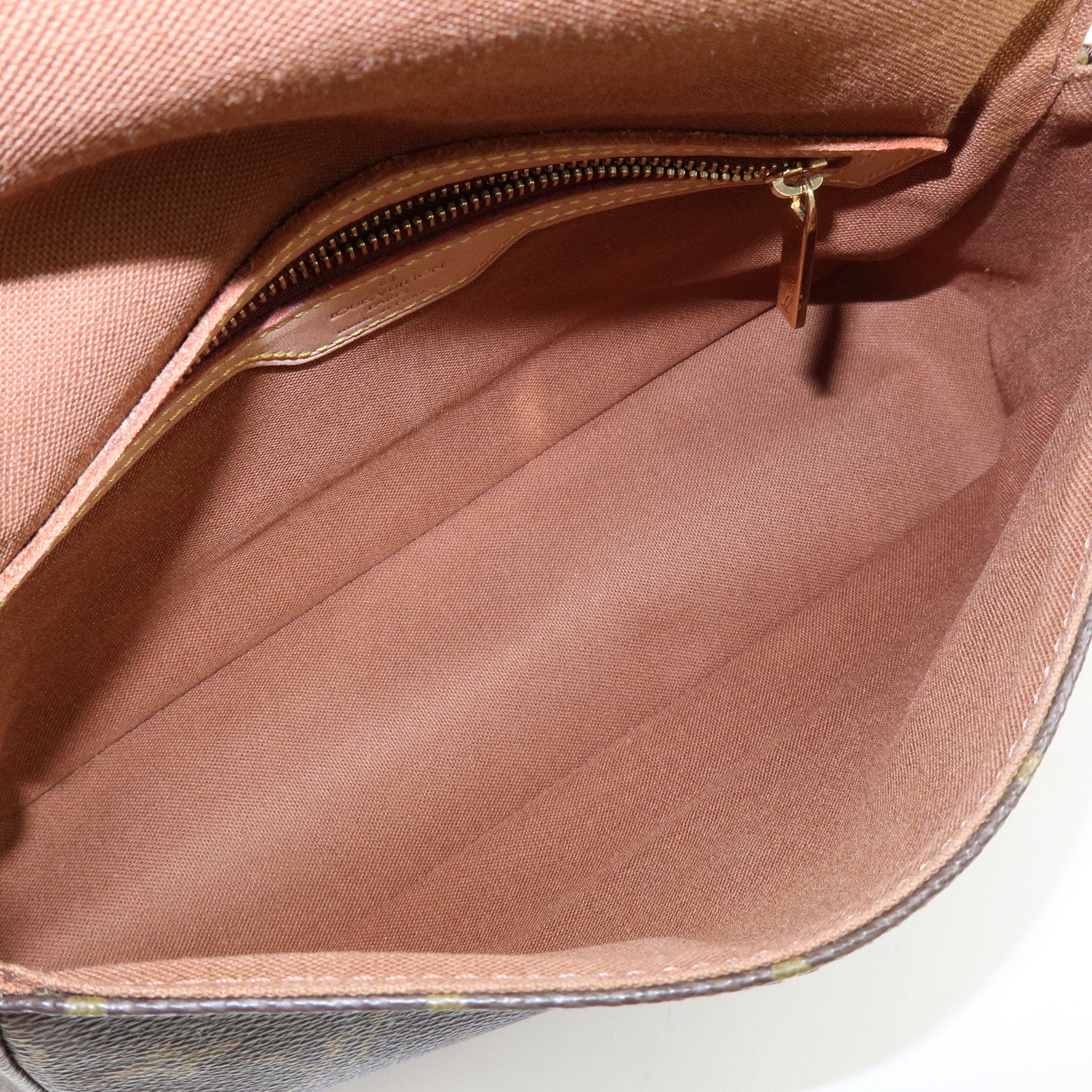 Louis Vuitton Monogram Mini Looping Canvas Shoulder Bag Hand Bag M51147