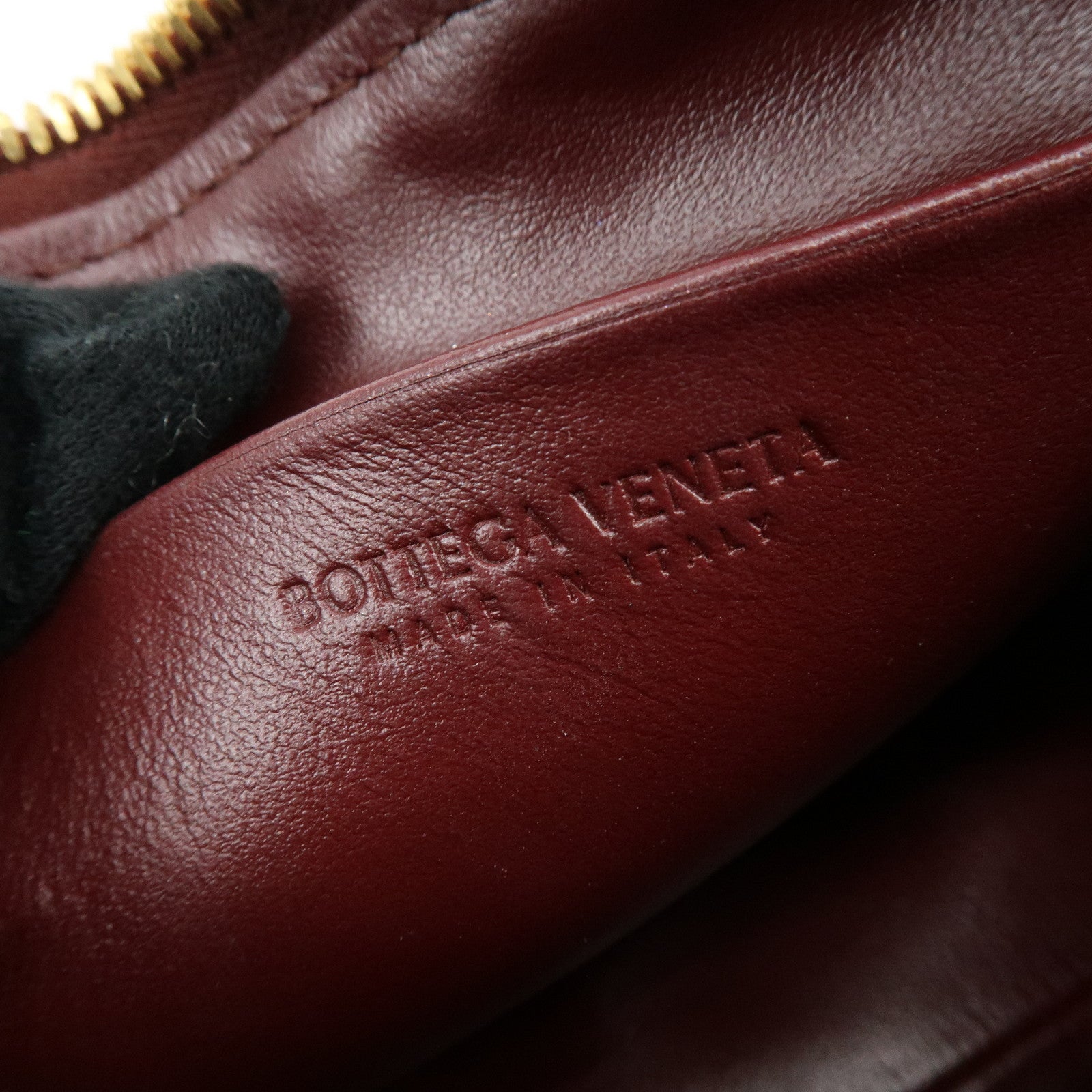 BOTTEGA VENETA Intrecciato Leather Pouch Cosmetic Case Bordeaux　