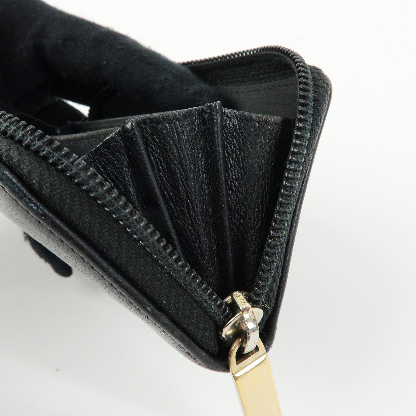 CHANEL COCO Mark Calf Skin Round Zippy Compact Wallet Black