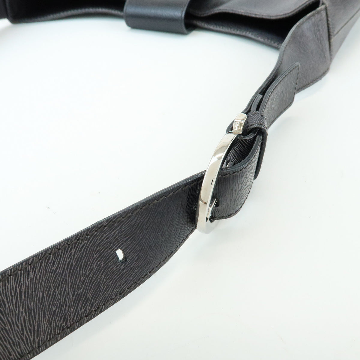 Ferragamo Gancini Leather Shoulder Bag Hand Bag Black Grey