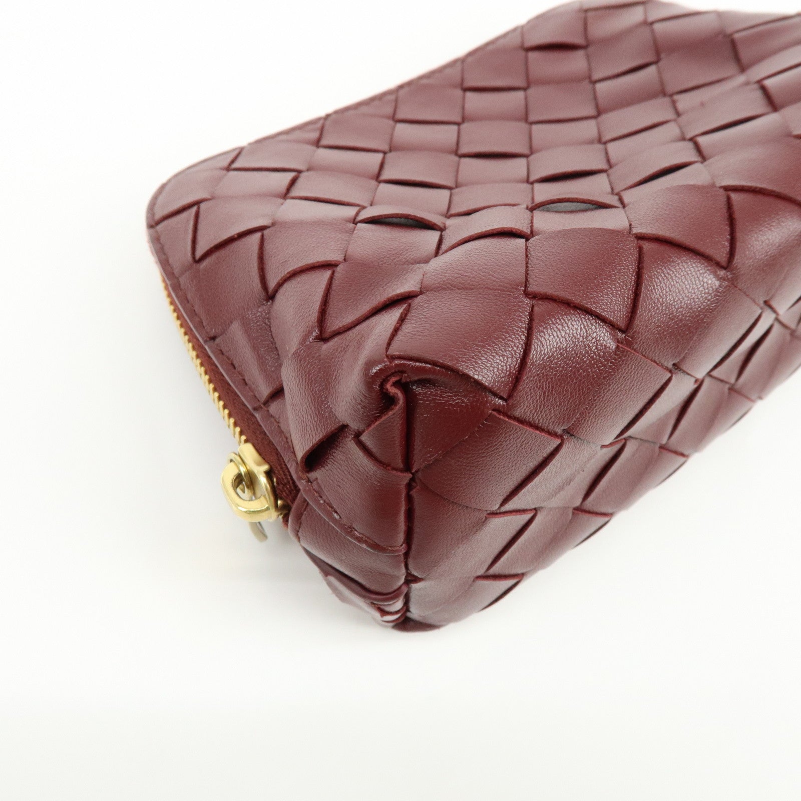BOTTEGA VENETA Intrecciato Leather Pouch Cosmetic Case Bordeaux　