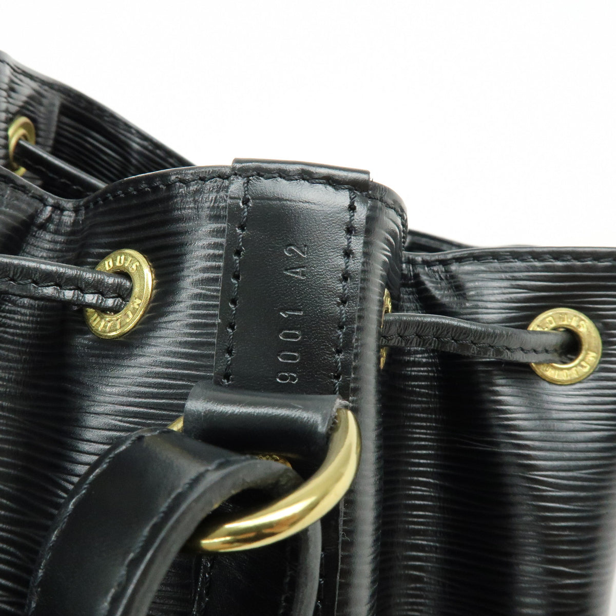 Louis Vuitton Epi Petit Noe Shoulder Bag Noir Black M44102