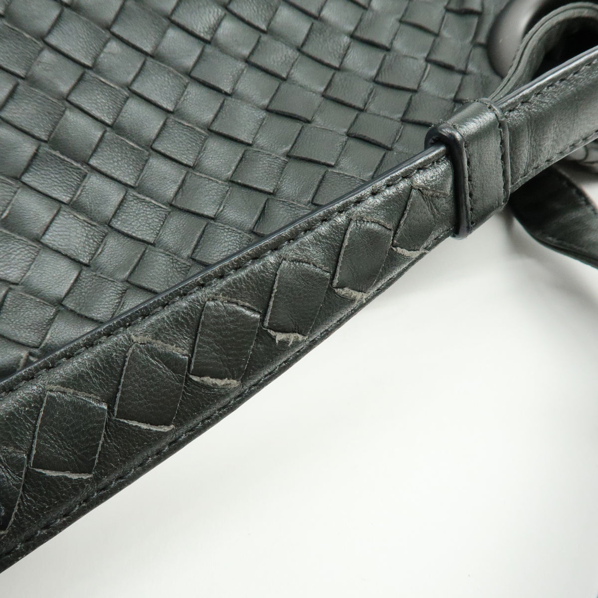 BOTTEGA VENETA Garda Intrecciato Leather Shoulder Bag Hand Bag Black