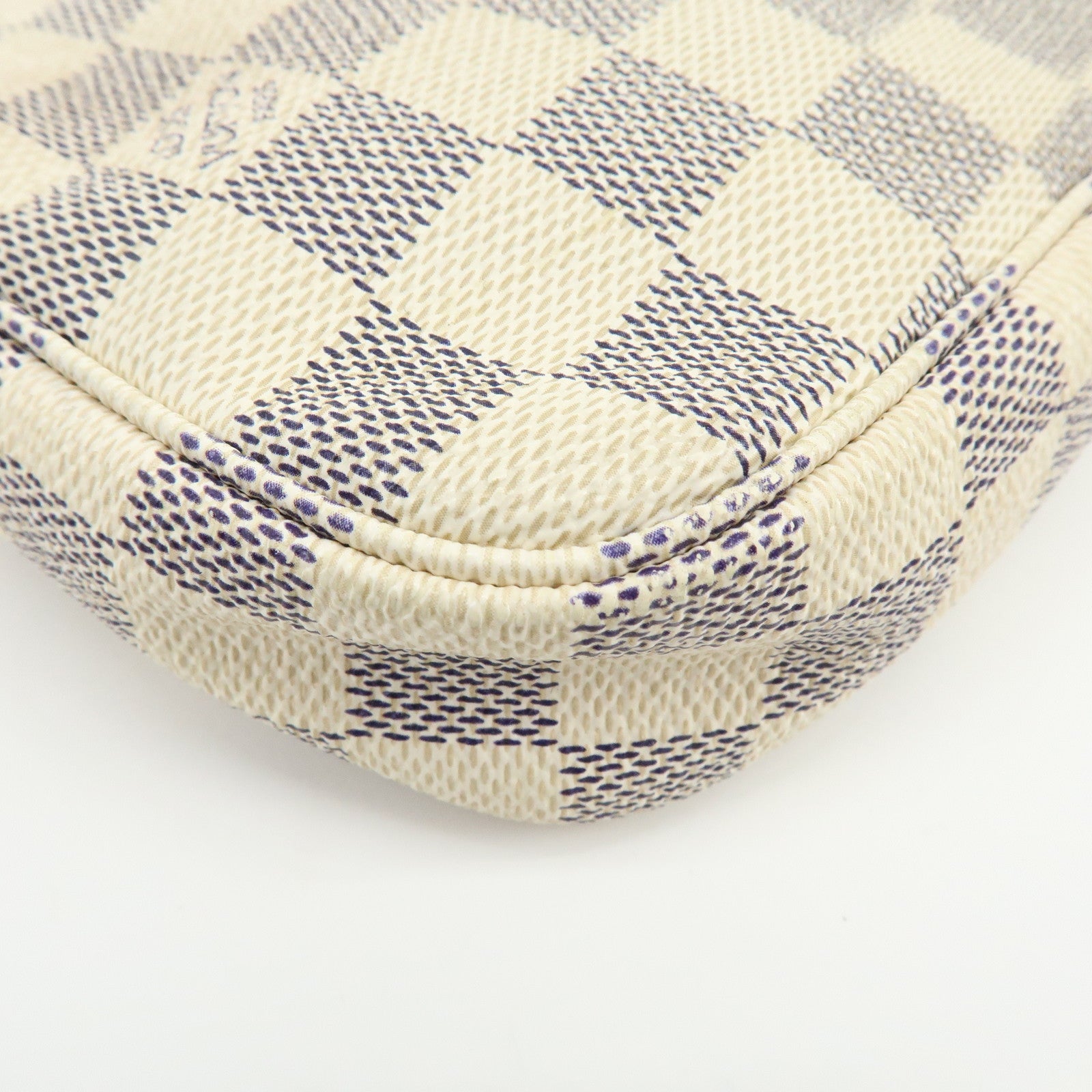 Louis Vuitton Damier Azur Pochette Accessoires Hand Bag Pouch N41207