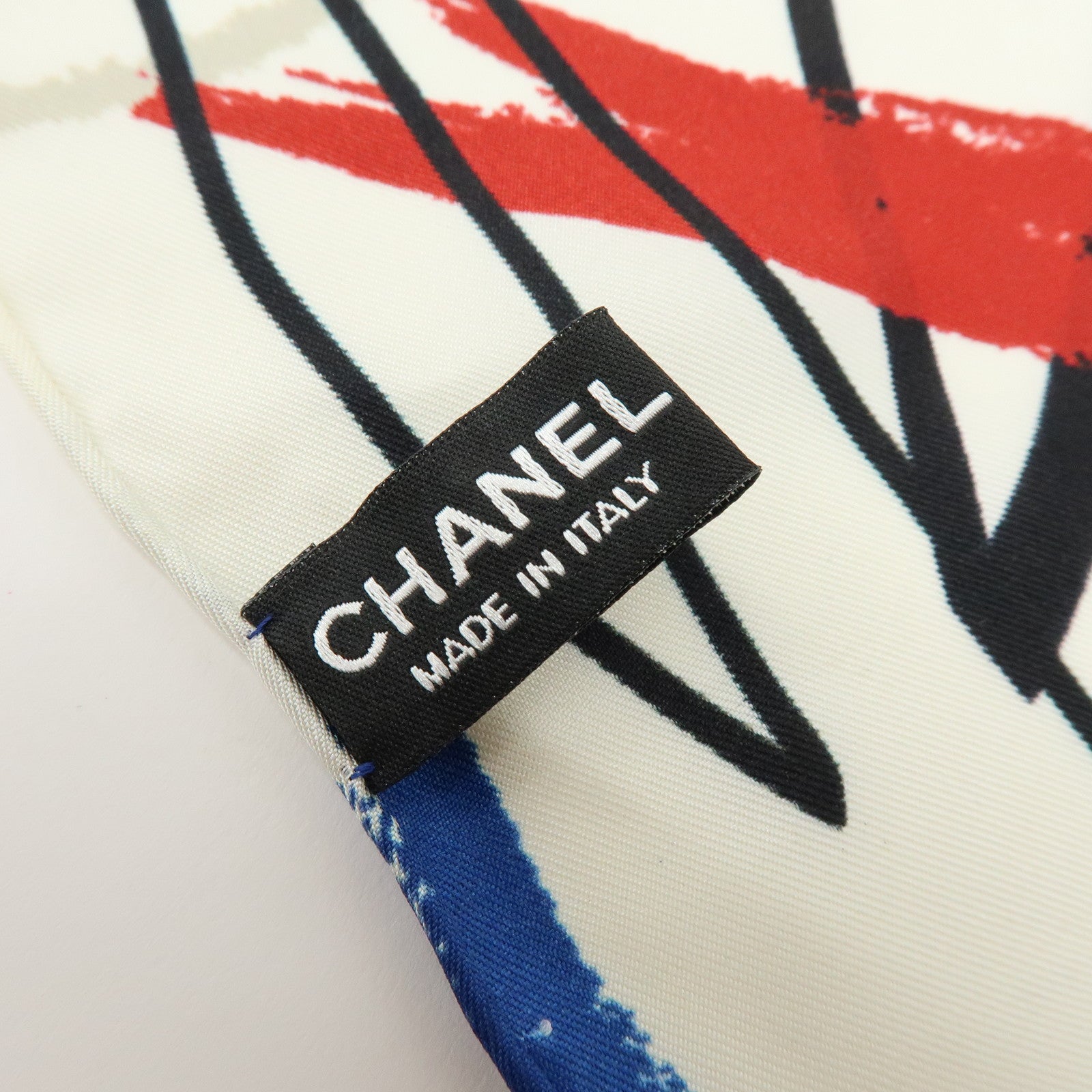 CHANEL Silk 100% Scarf Graffiti Painting LOVE  White Blue Red Black