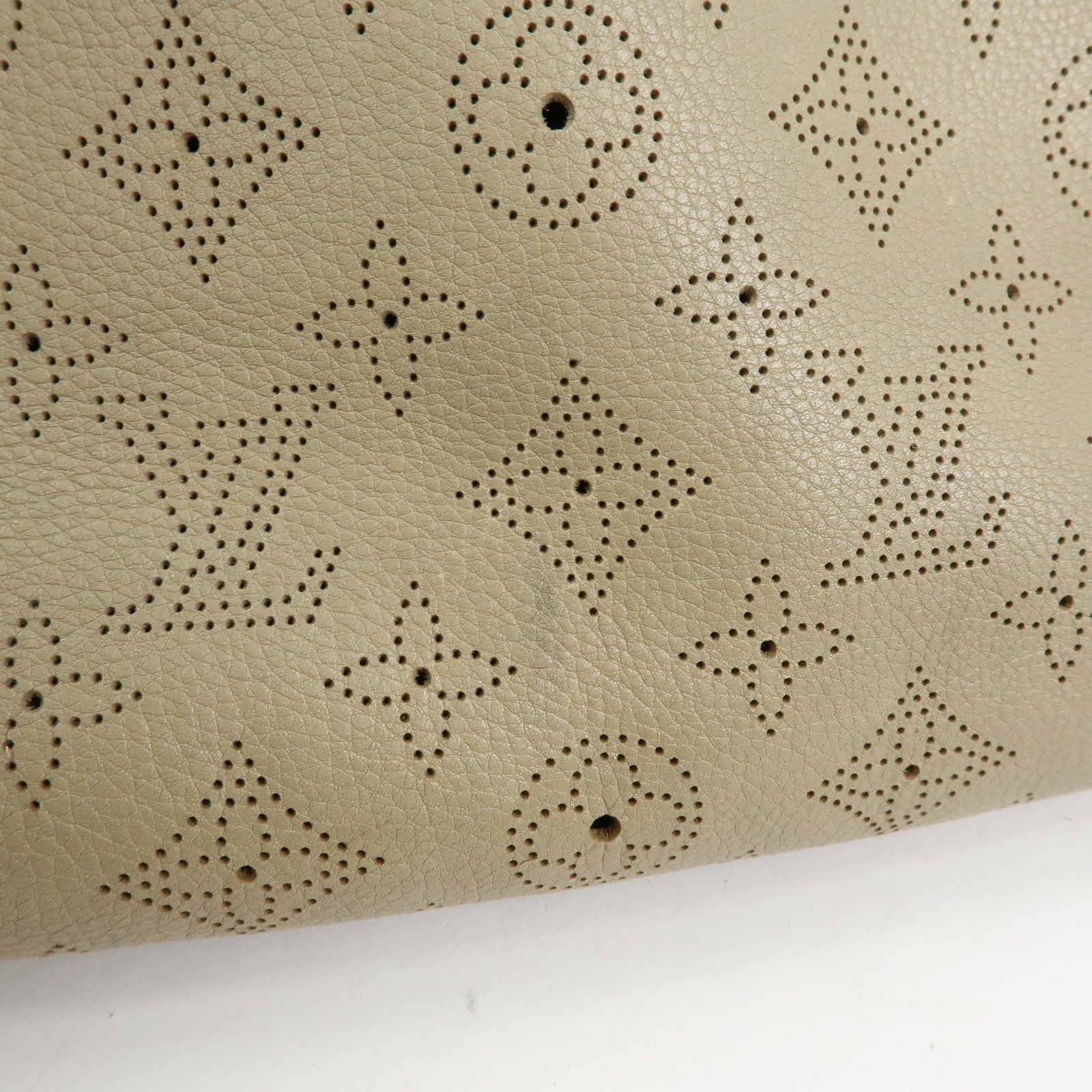 Louis Vuitton Monogram Mahina Cirrus PM Tote Hand Bag Opal M93818