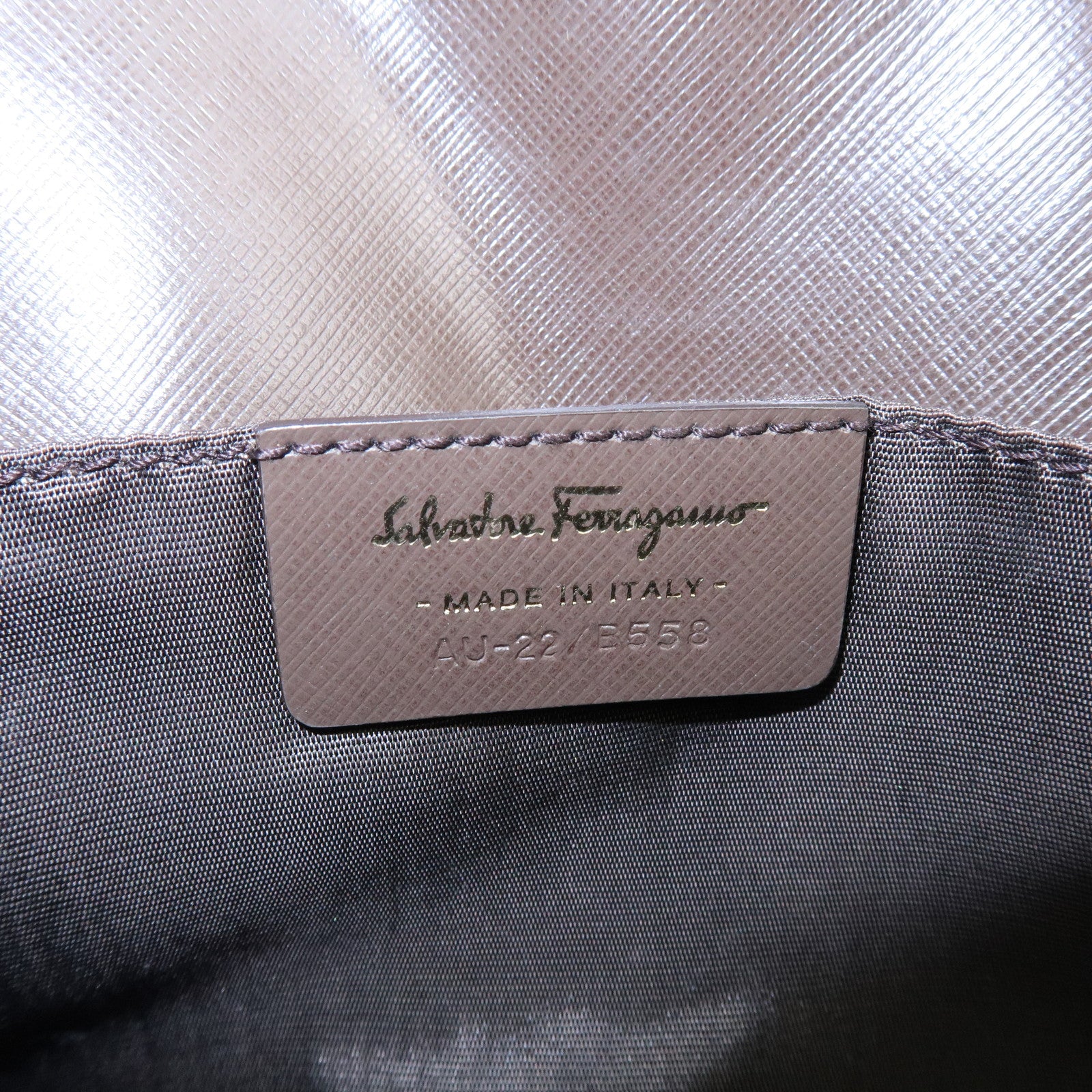 Ferragamo Vara Ribbon Embossed Leather Chain Shoulder Bag Brown