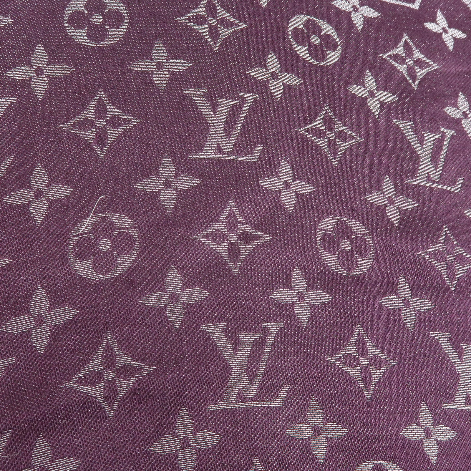 Louis Vuitton Shawl Monogram Silk Rayon Wool Scarf Amarante M75124