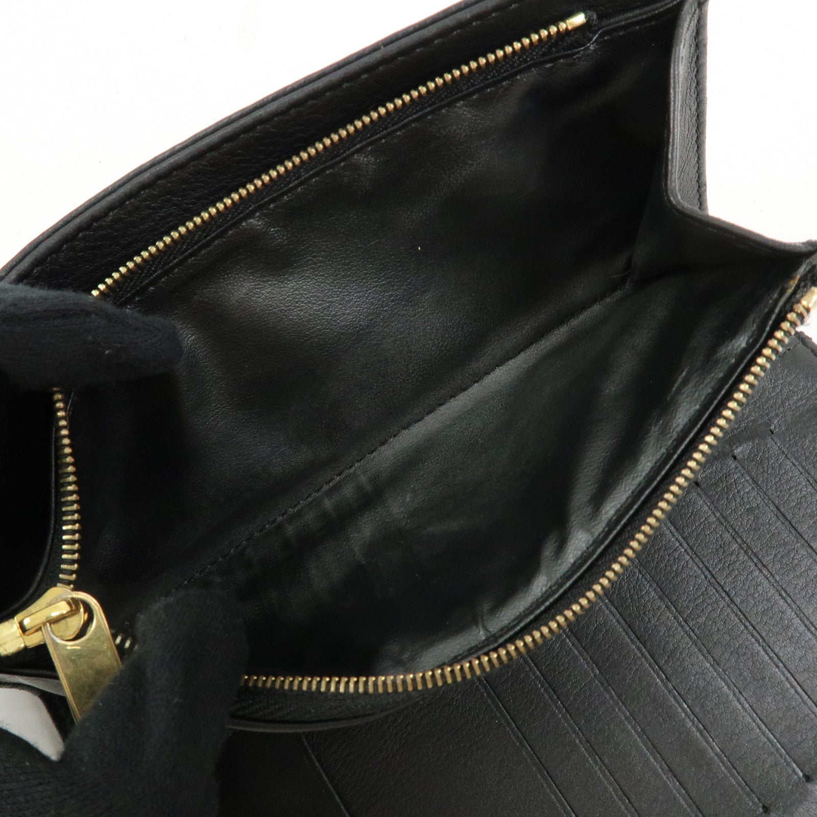 Louis Vuitton Monogram Mahina Portefeuille Amelia Wallet M95549