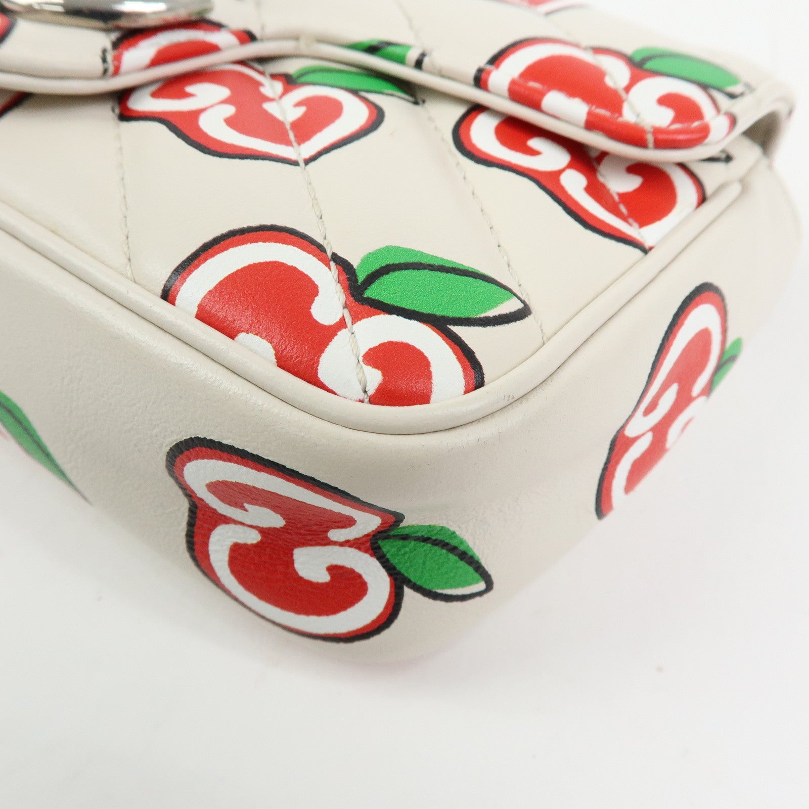 GUCCI GG Marmont Apple Chain Shoulder BAg Crossbody Bag Ivory 476433
