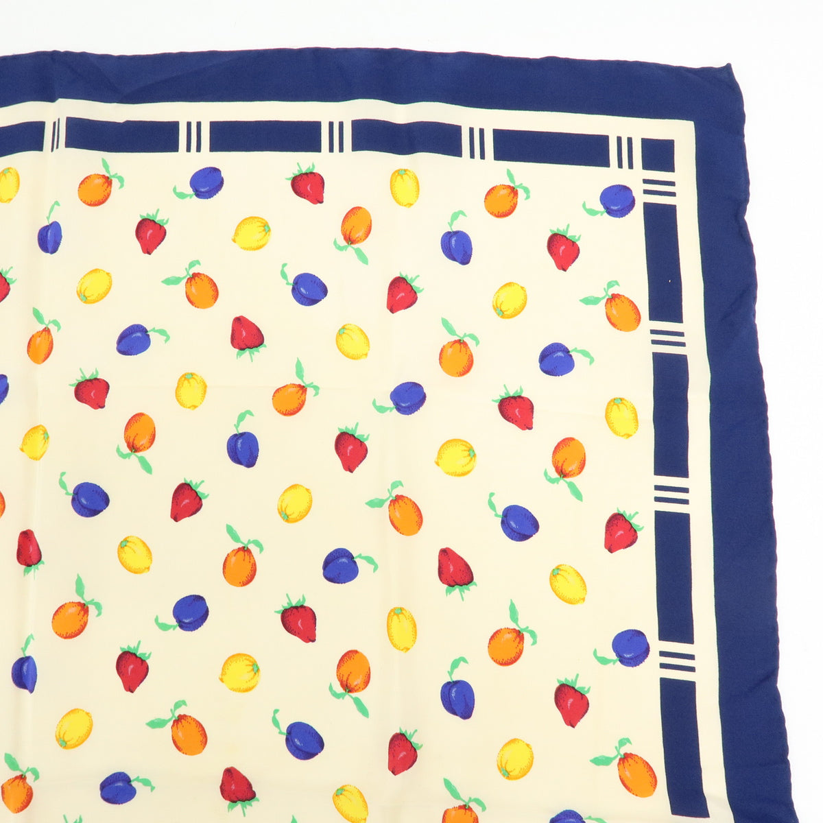 GUCCI Silk 100%  Scarf Shawl Fruit Pattern Navy Multicolor