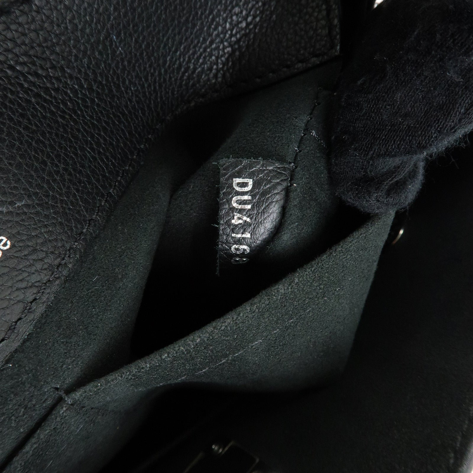 Louis Vuitton Lockme Ever MM Calf Leather 2Way Hand Bag Black M51395