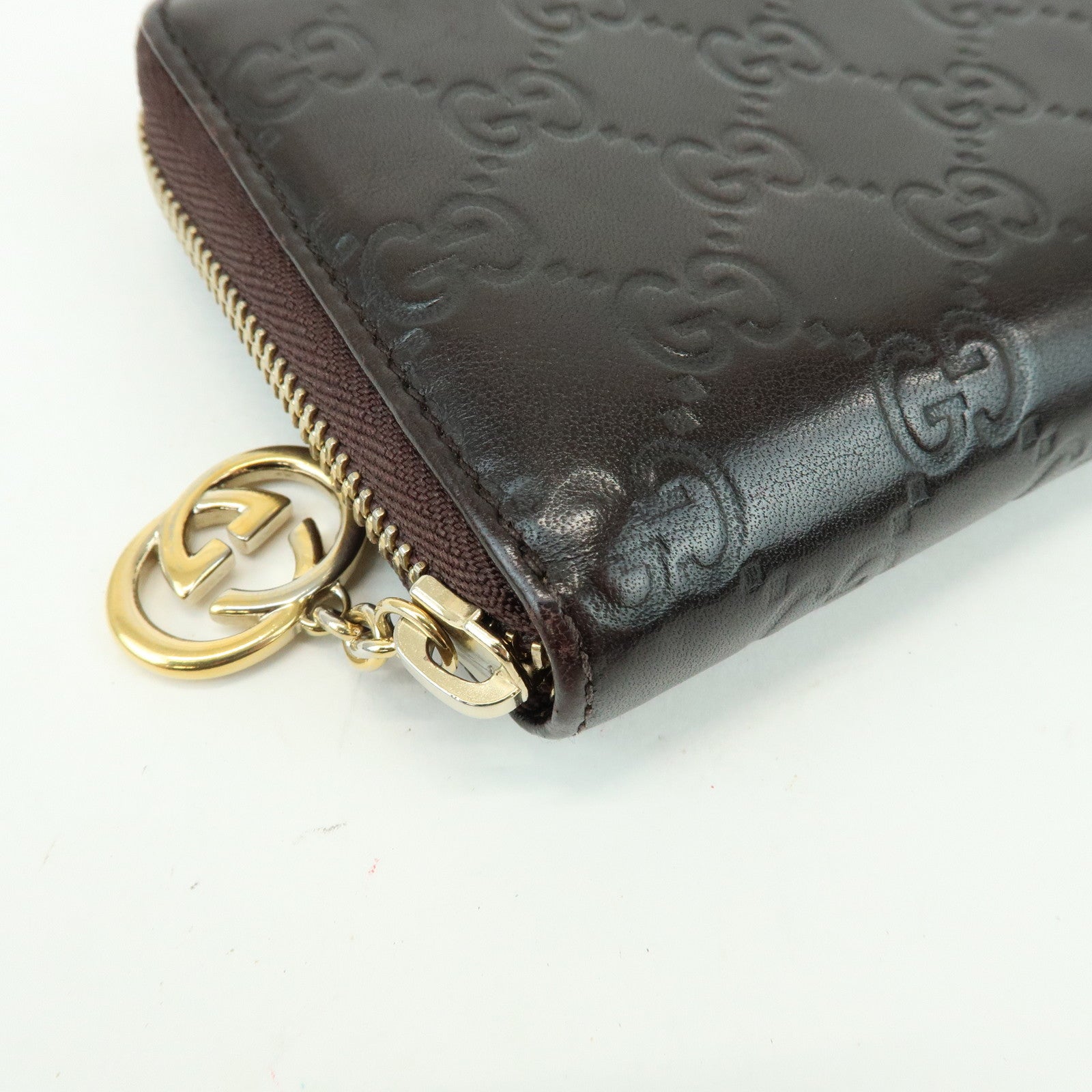 GUCCI Interlocking G Guccissima Leather Round Zippy Long Wallet