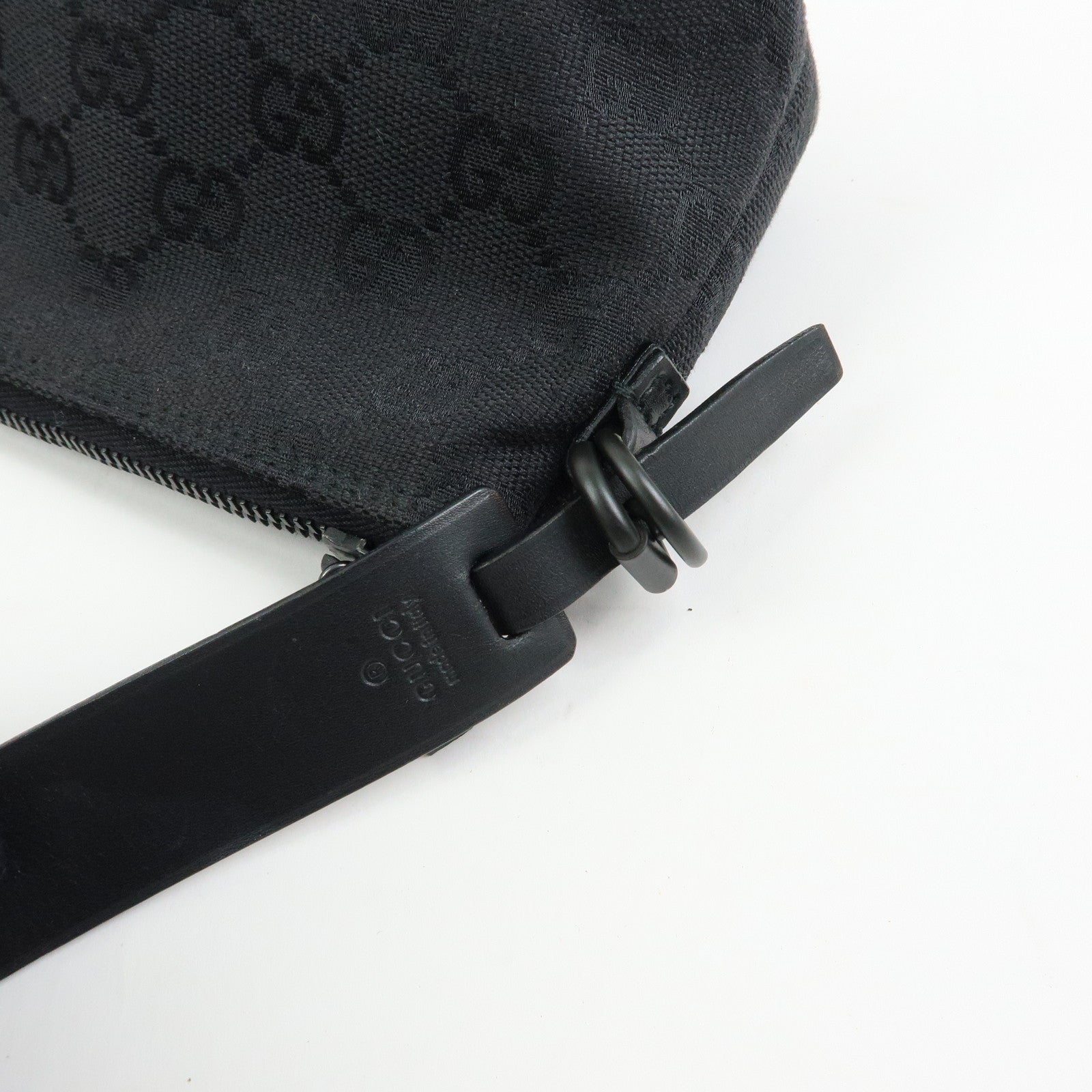 GUCCI GG Canvas Leather Hand Bag Accessory Pouch Black 103399