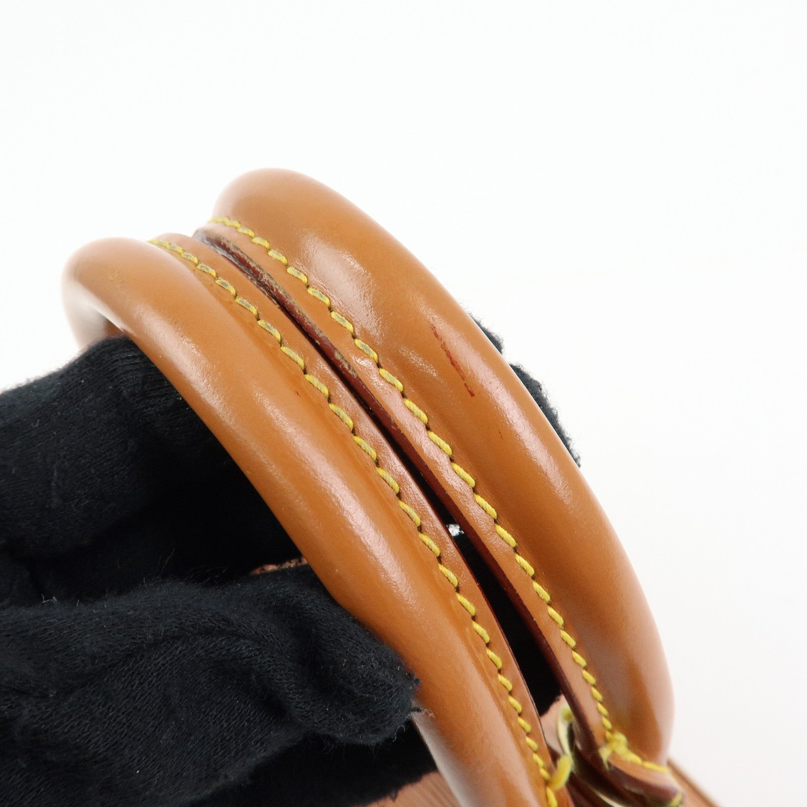 Louis Vuitton Epi Alma PM Leather Hand Bag Zipang Gold M52148