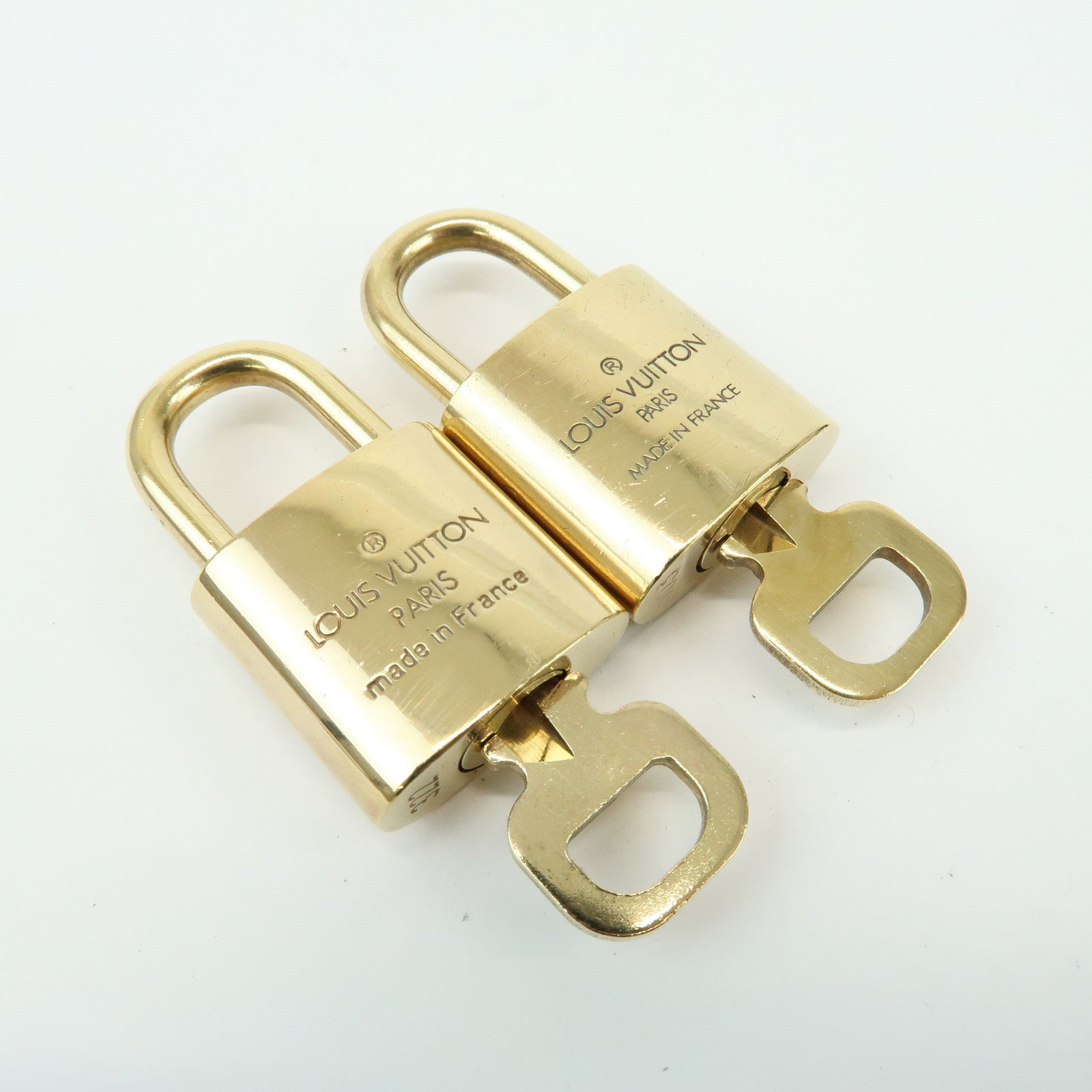 Louis Vuitton Set of 10 Lock & Key Cadena Key Lock