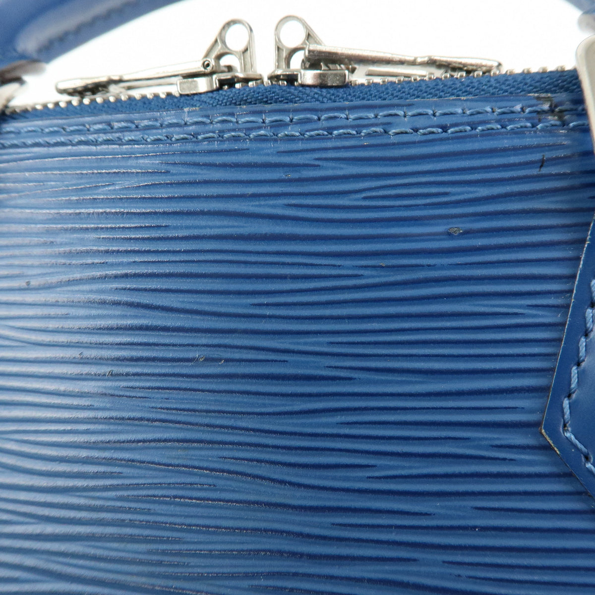 Louis Vuitton Epi Alma PM Leather Hand Bag Toledo Blue M52145