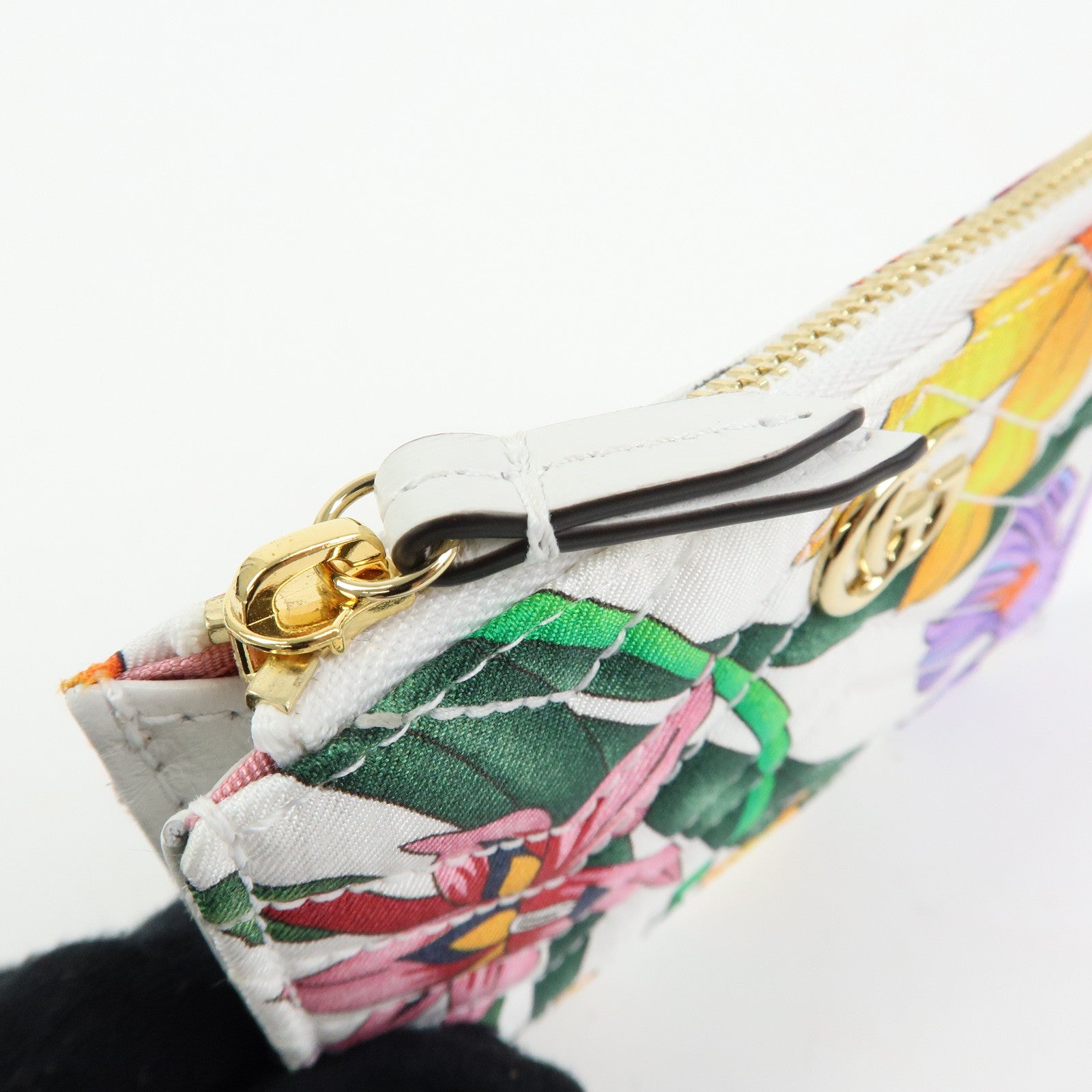 GUCCI GG Marmont FLora Double G Silk Coin Case Coin Purse White