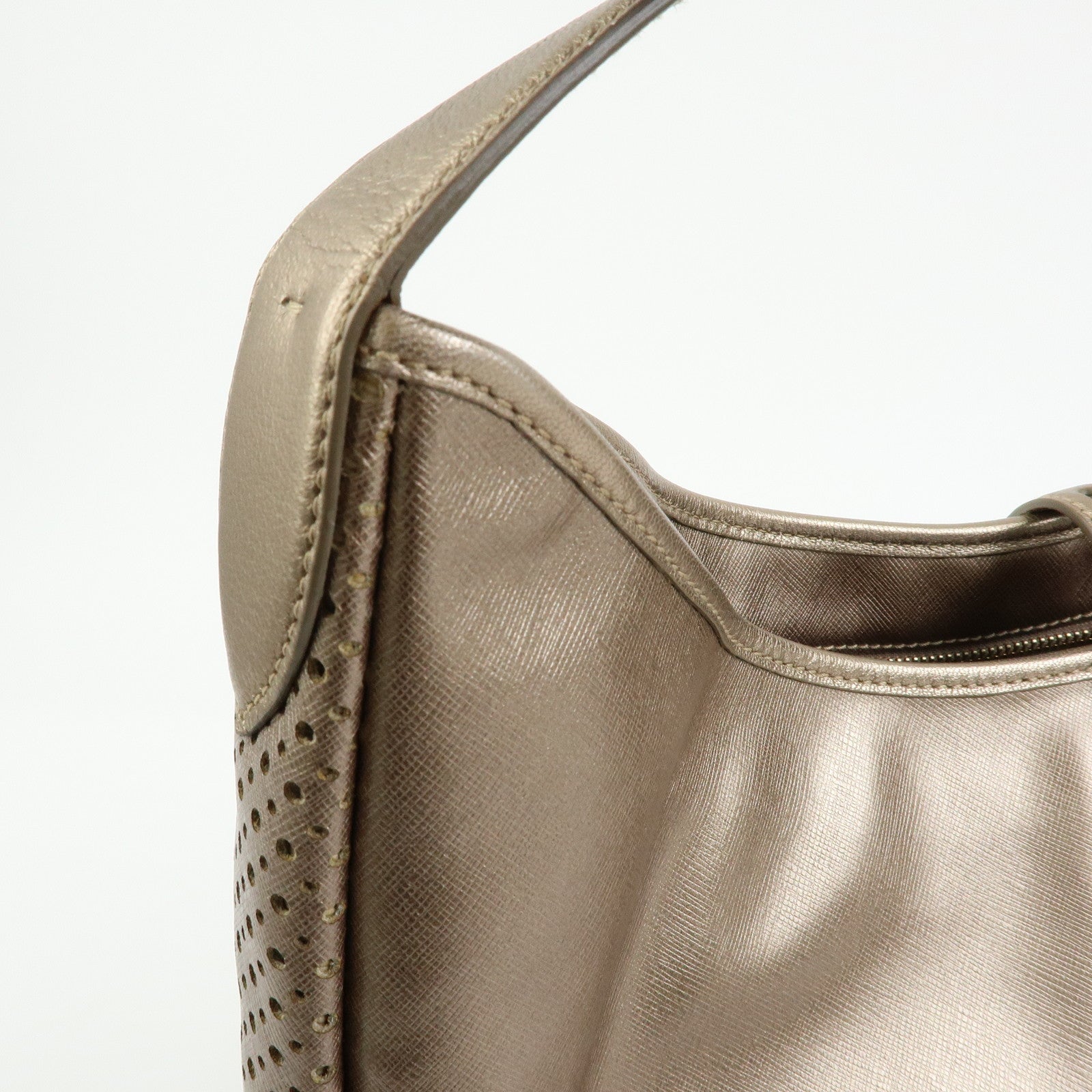 Ferragamo Gancini Leather Shoulder Bag Hand Bag Metallic Pink Beige