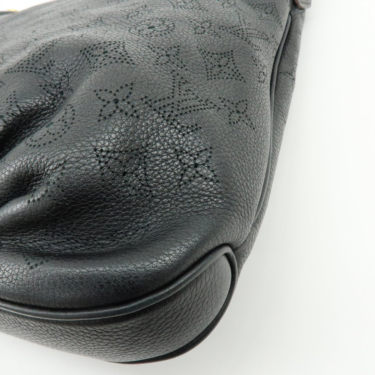 Louis Vuitton Monogram Mahina Selene MM 2Way Hand Bag Noir M93987
