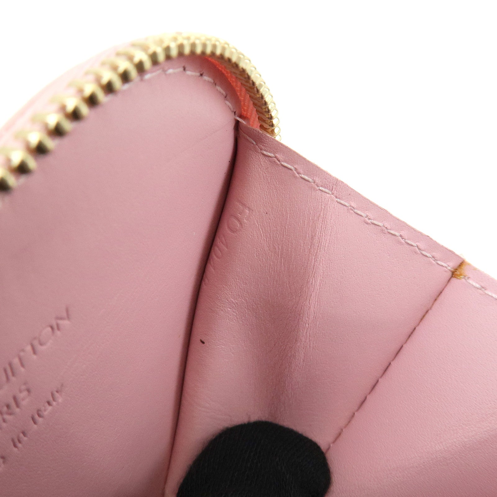 Louis Vuitton Monogram Vernis Porte Monnaie Coeur Coin Case Pink M91431