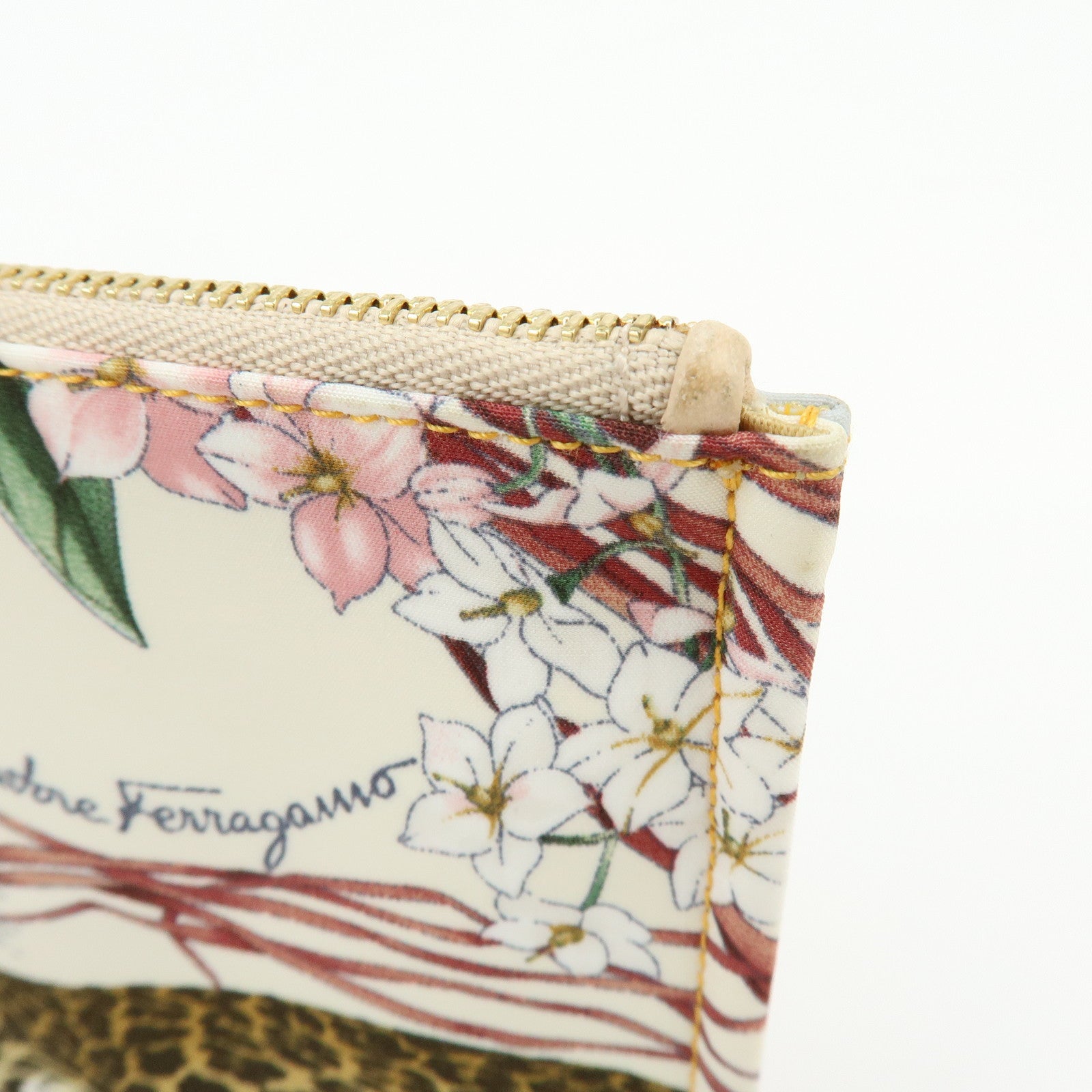 Ferragamo Gancini Nylon Leopard Flat Pouch Beige Pink
