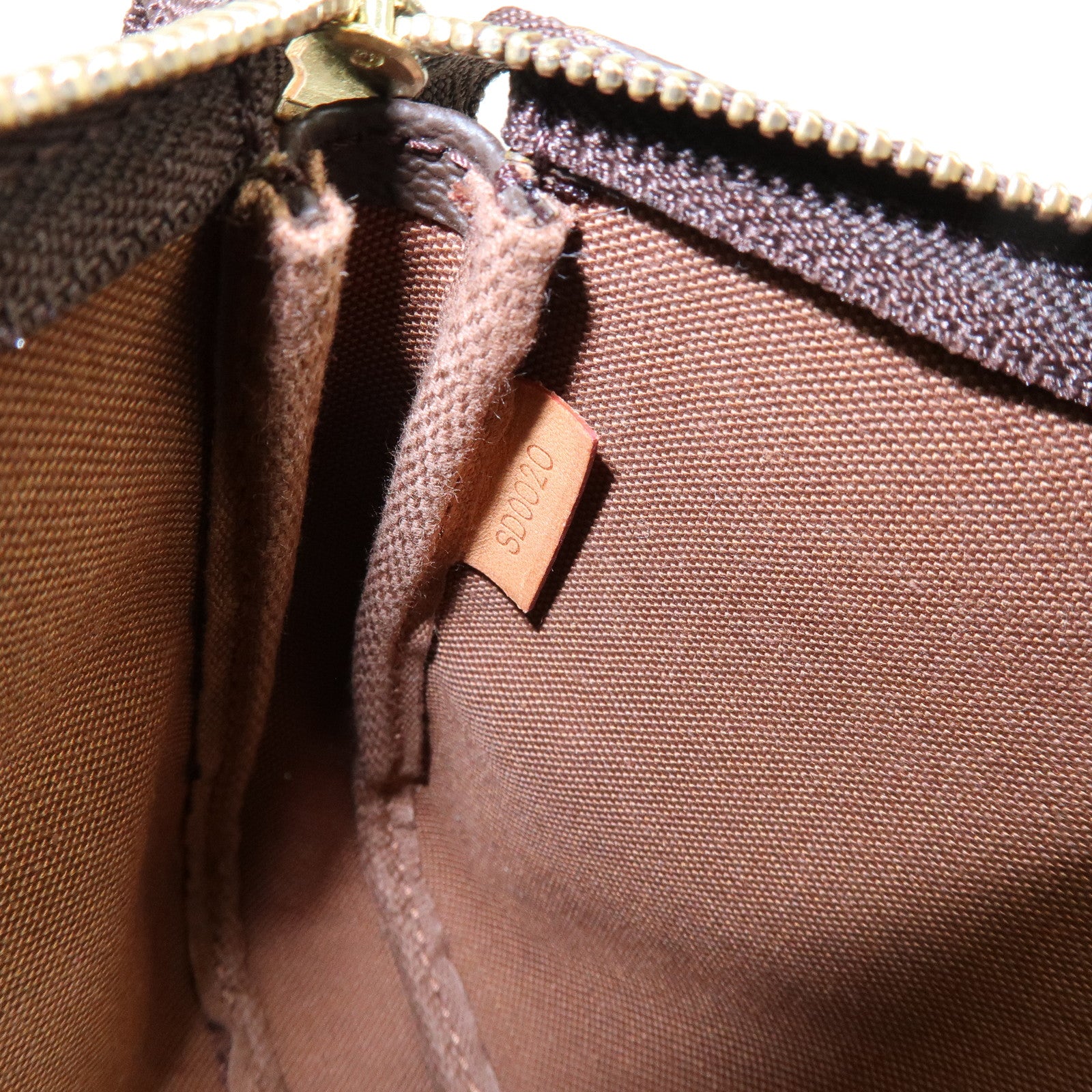 Louis Vuitton Monogram Pochette Accessoires Pouch Hand Bag M51980