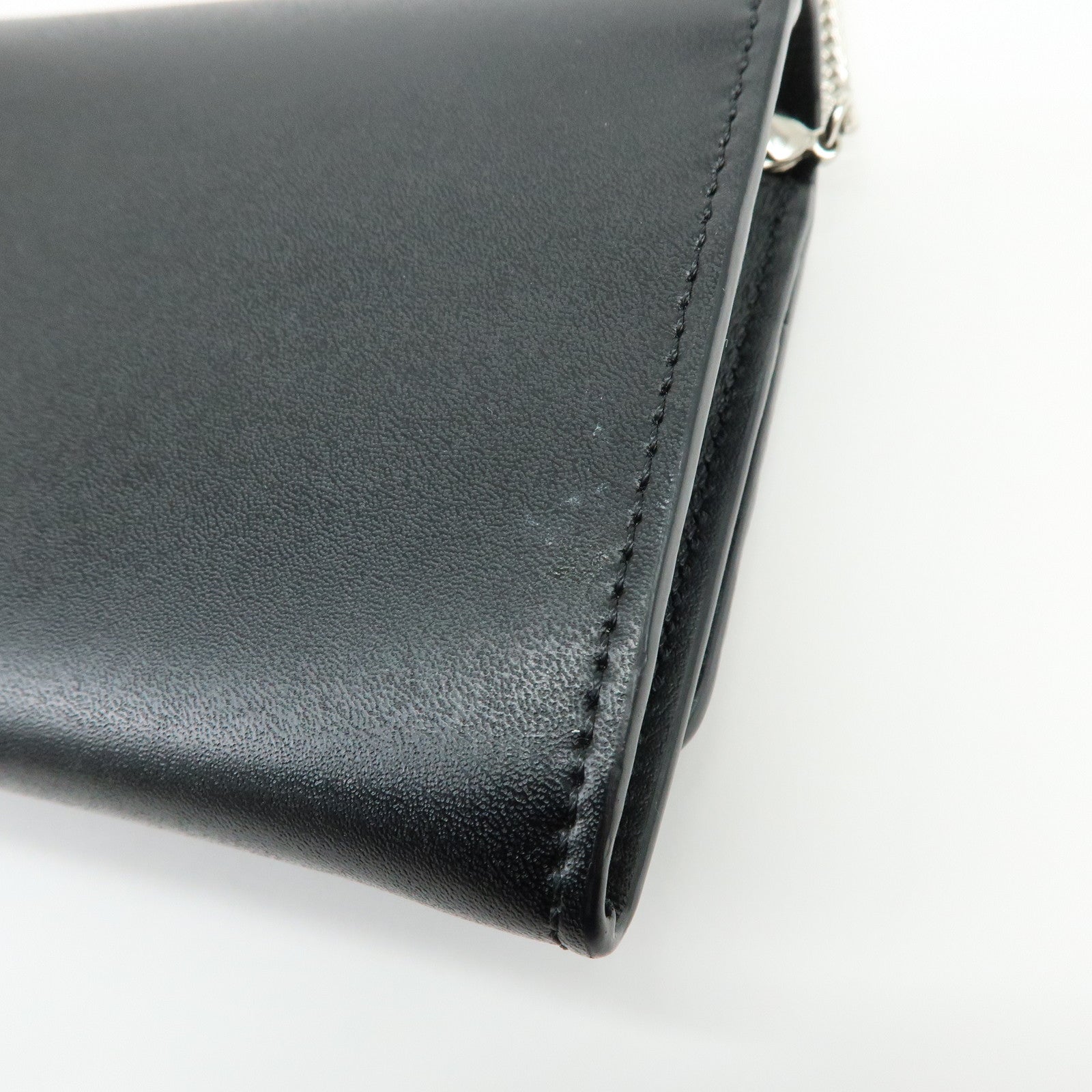 FENDI Leather Studs Chain Shoulder Wallet Long Wallet Black 8M0365