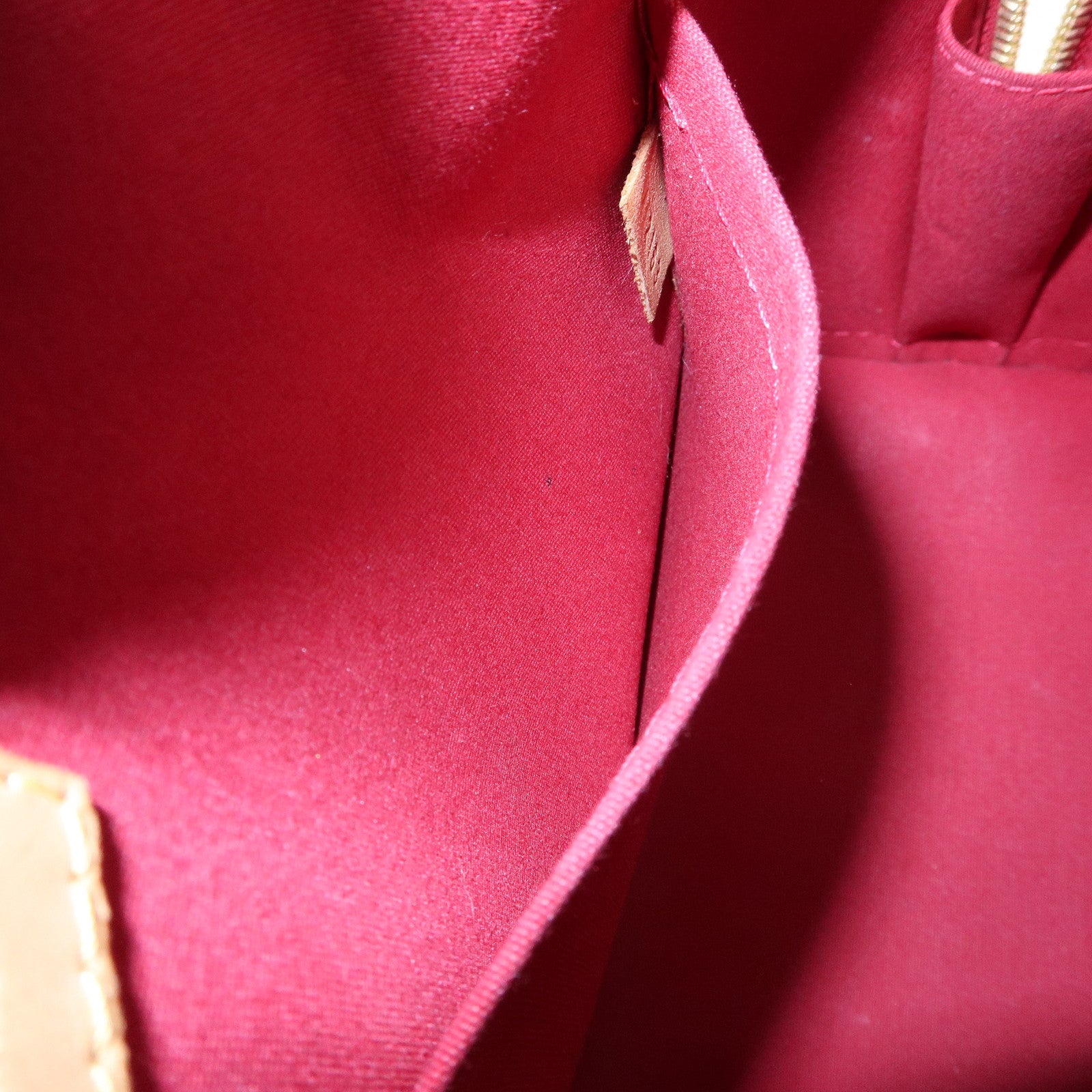 Louis Vuitton Monogram Vernis Alma PM Hand Bag Pomme d'Amour M90096