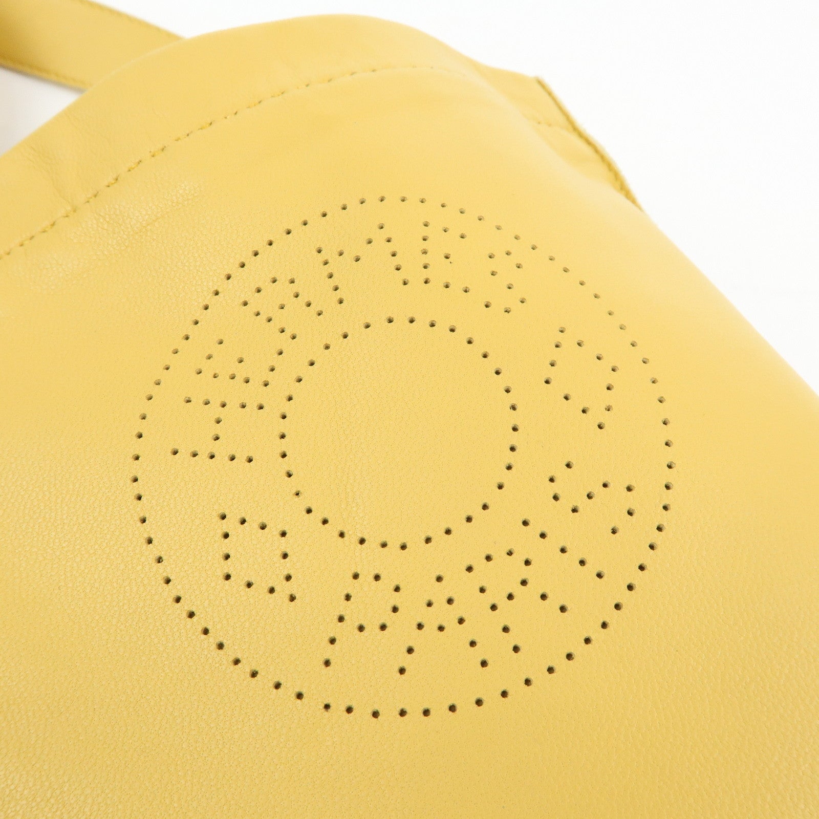 HERMES Clou de Selle Lamb Skin Shoulder Bag  □Q Stamped Yellow