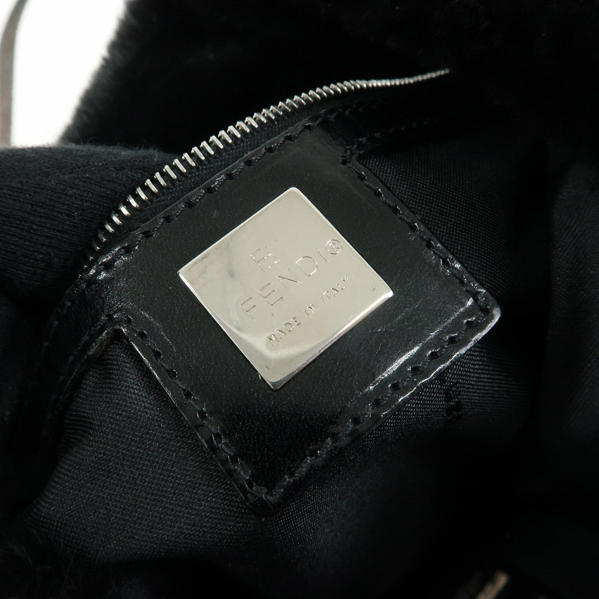 FENDI FF Logo Lapin Rabbit Fur Leather Shoulder Tote Bag Black 16001