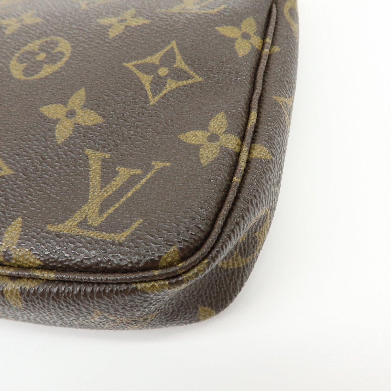 Louis Vuitton Monogram Pochette Accessoires Pouch Hand Bag M51980